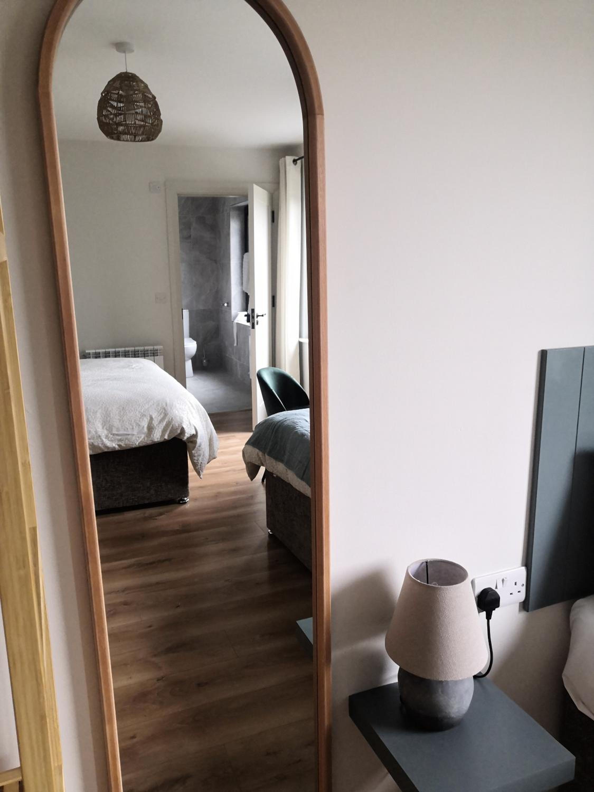 Standard Triple Room - Photo 4
