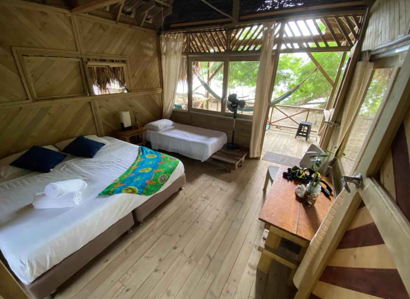 Deluxe Double Room with Balcony and Sea View