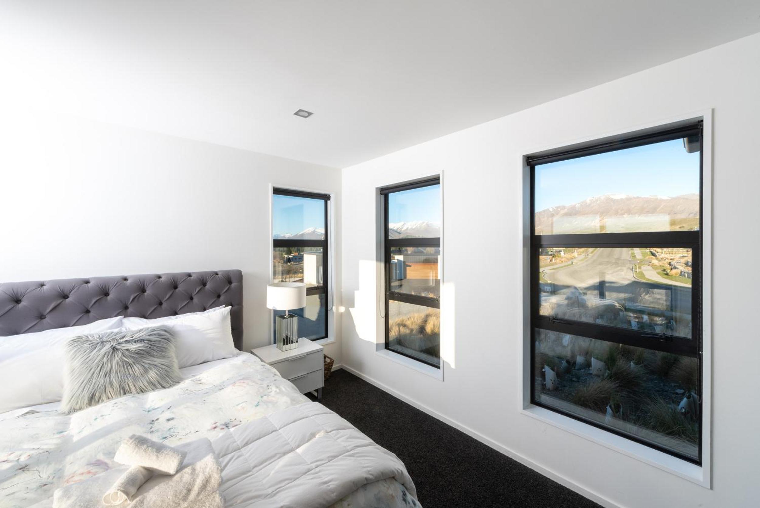 Four-Bedroom House - Photo 25