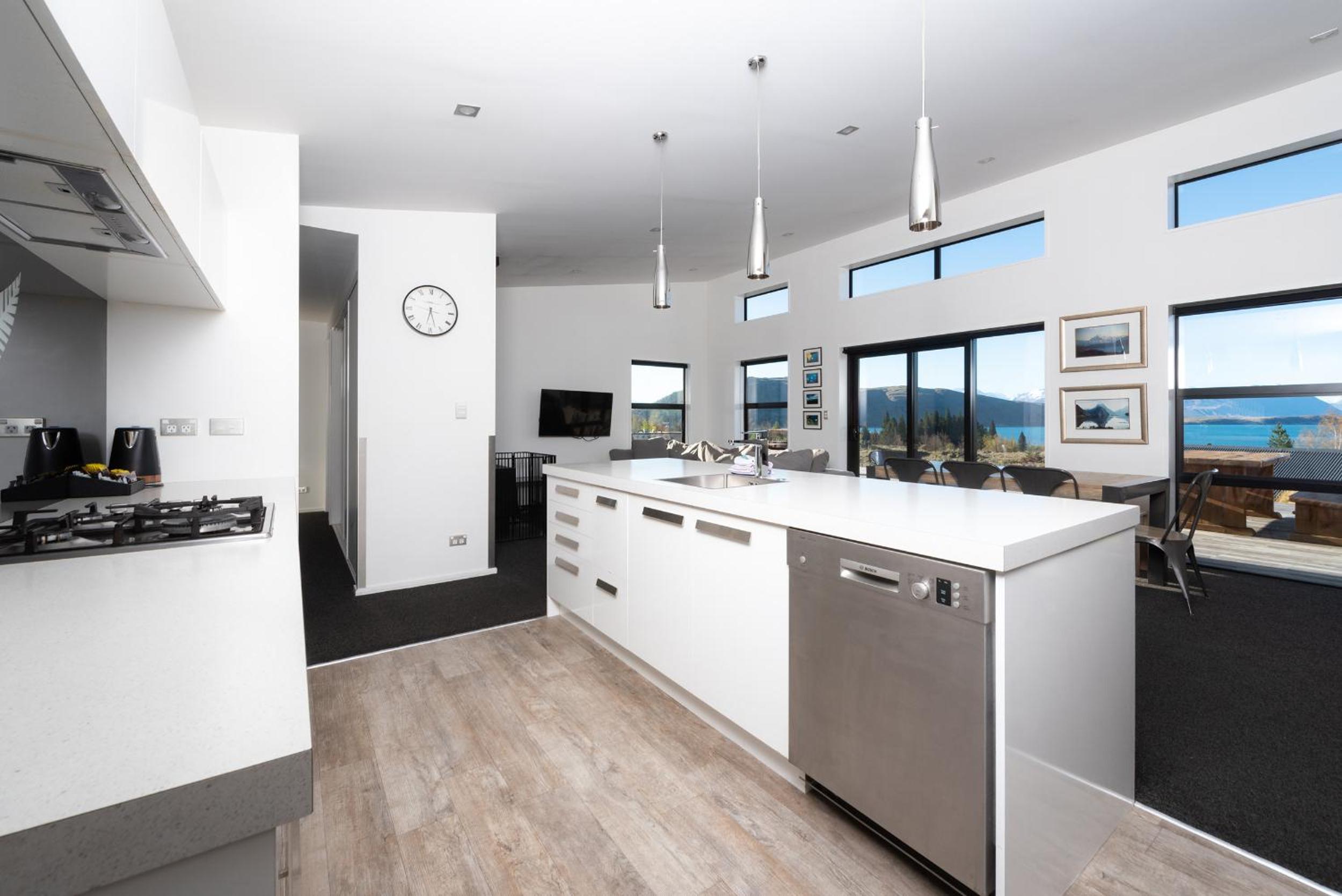 Four-Bedroom House - Photo 28
