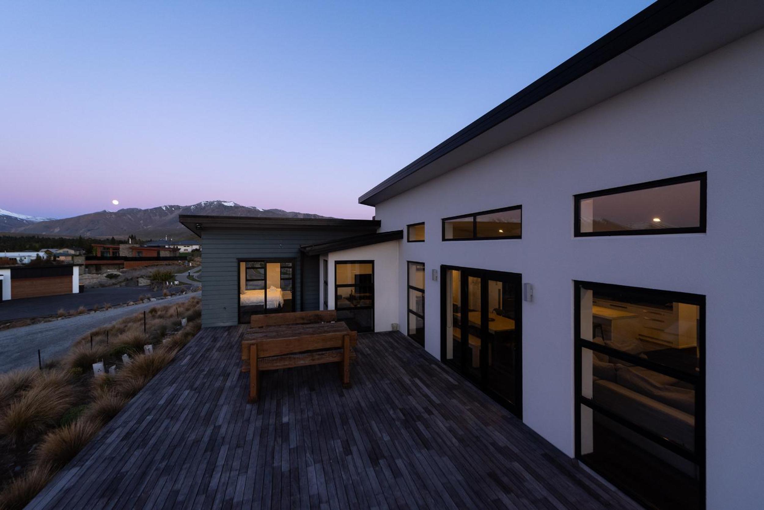 Four-Bedroom House - Photo 16