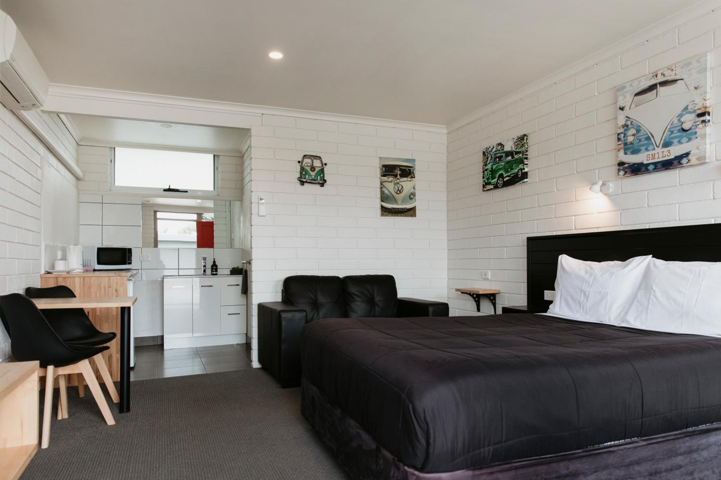 Queen Room