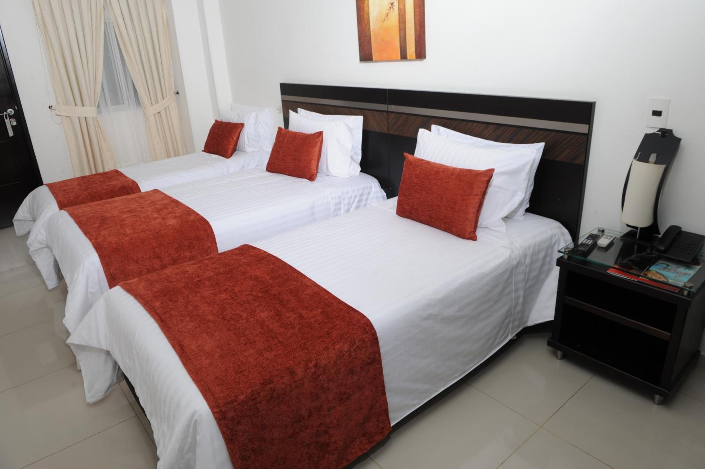 Triple Room