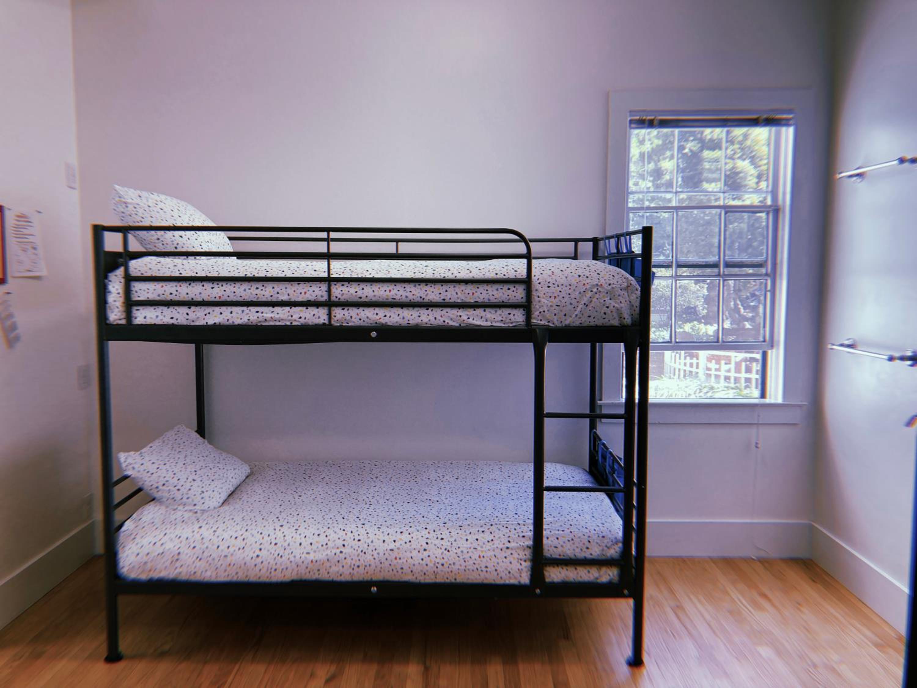 Bed in 6-Bed Female Dormitory Room photo 1