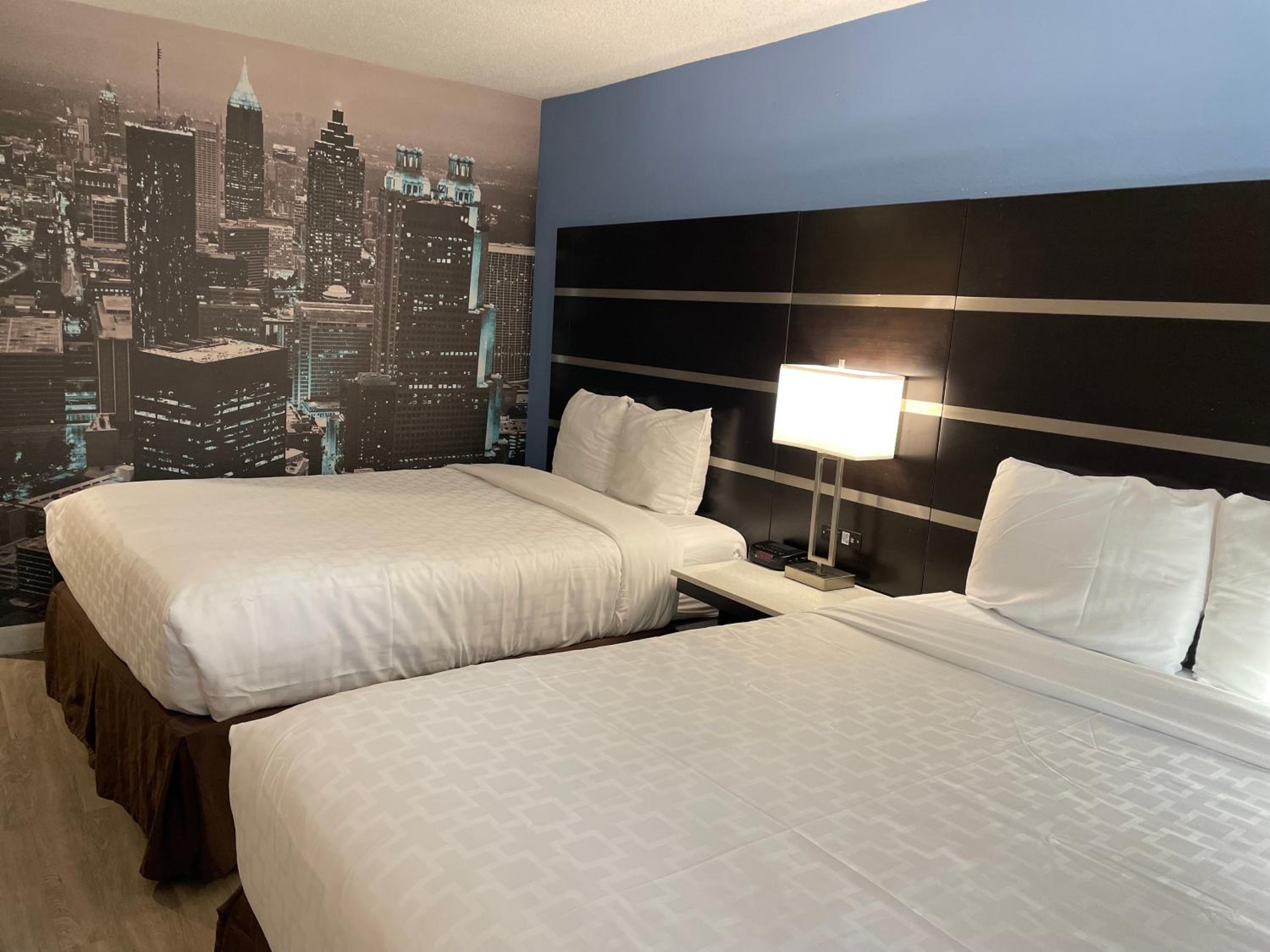 Standard Queen Room with Two Queen Beds - Non Smoking