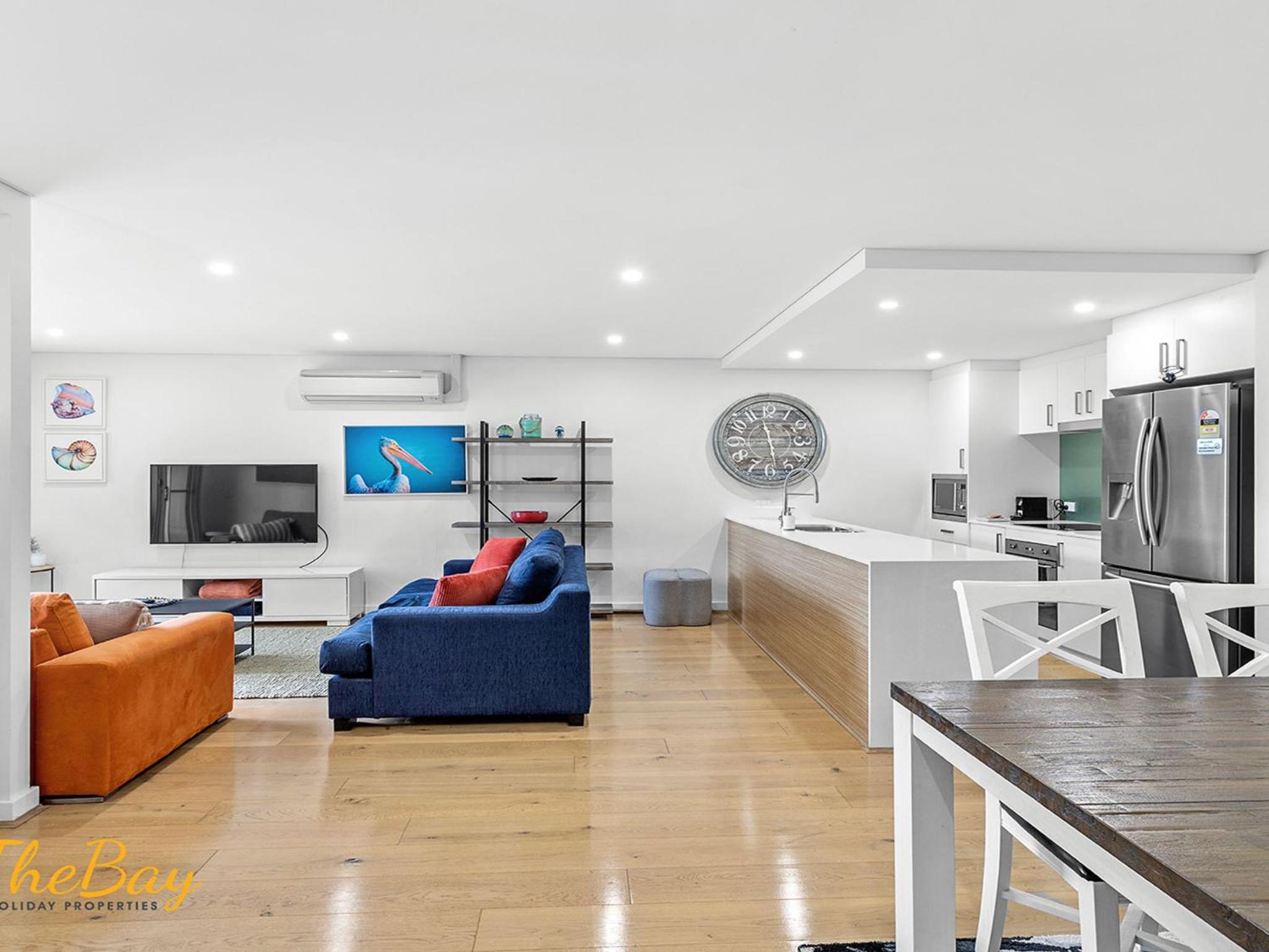 Apartment photo 1