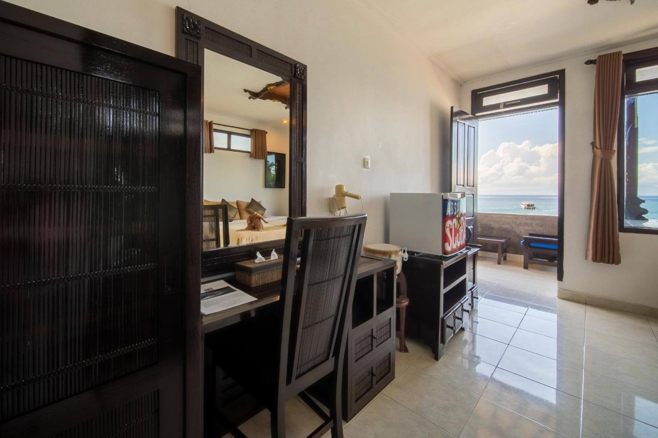 Double Room with Sea View photo 2
