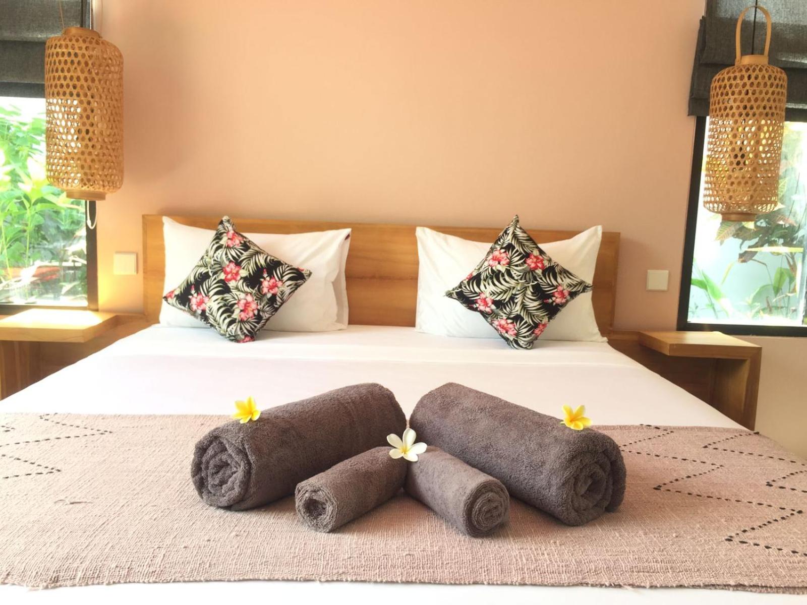 Deluxe Queen Room - Photo 4