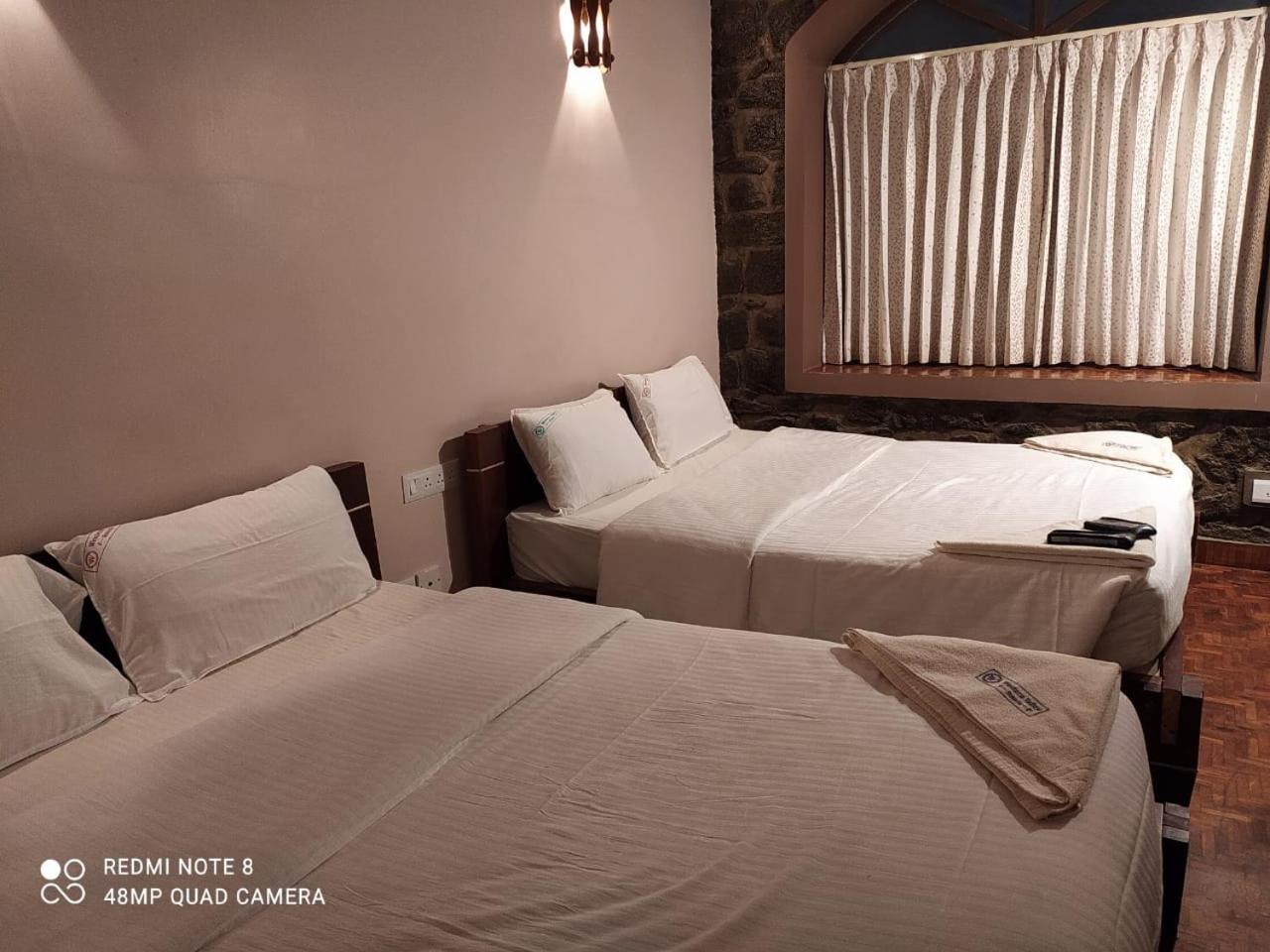 Standard Quadruple Room - Photo 1