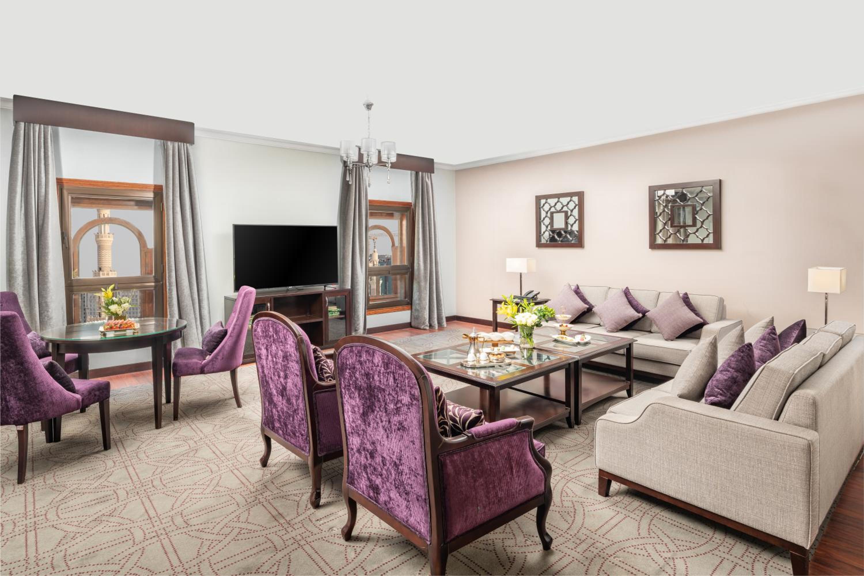 Royal Villa - Photo 7