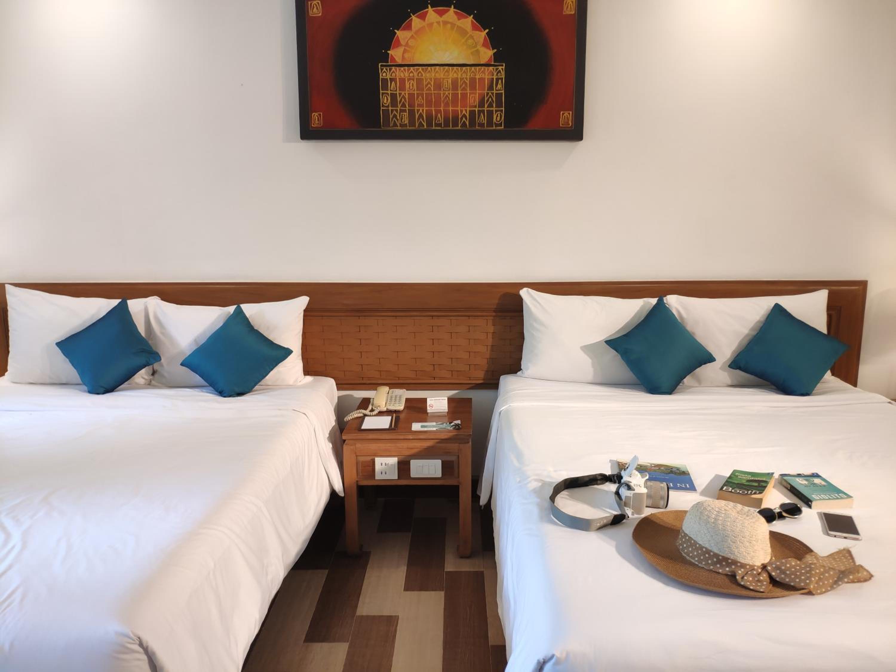 Deluxe Double or Twin Room with Garden View photo 2
