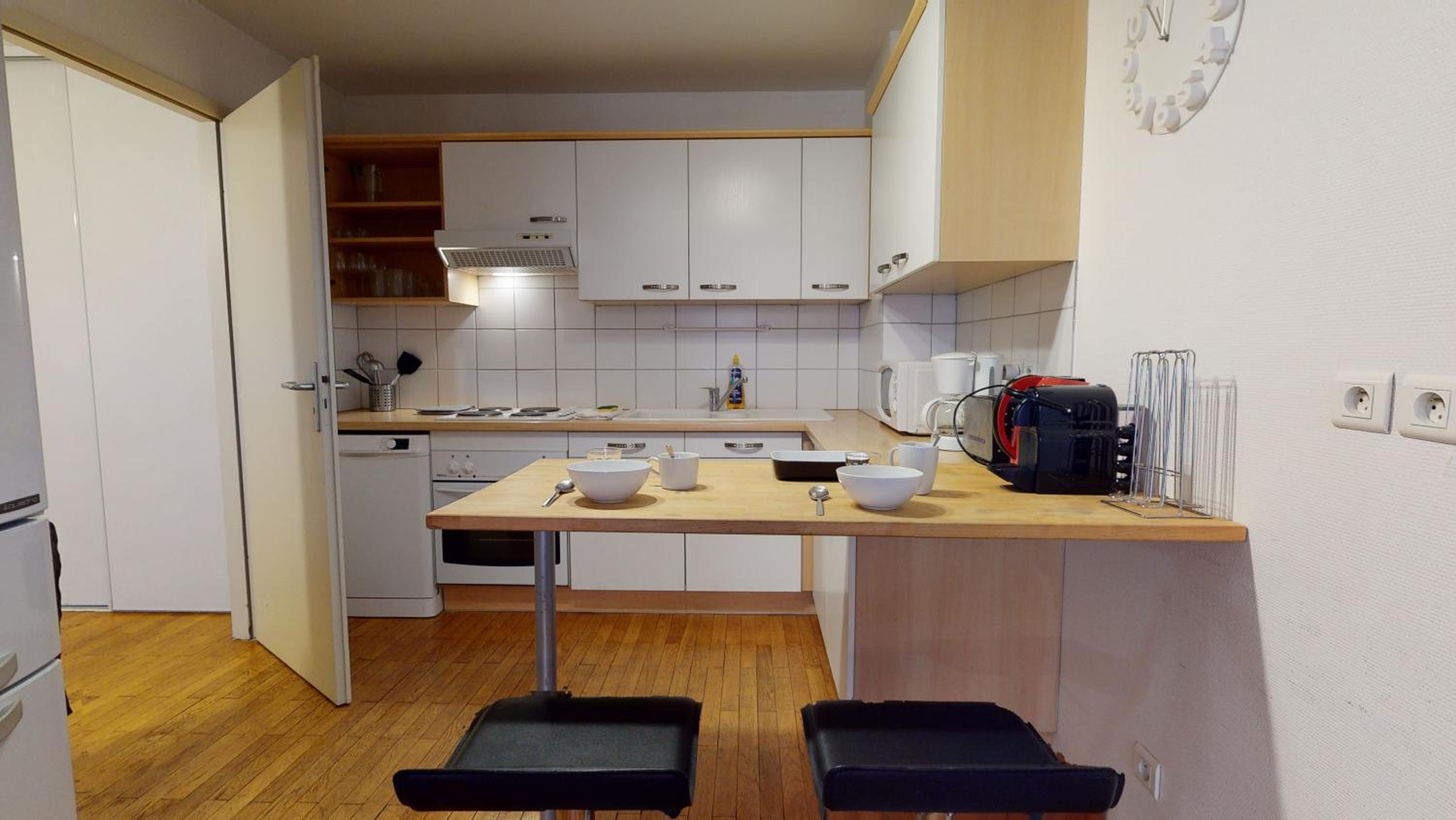 One Bedroom Apartment Schaeffer - 80 m2 photo 2