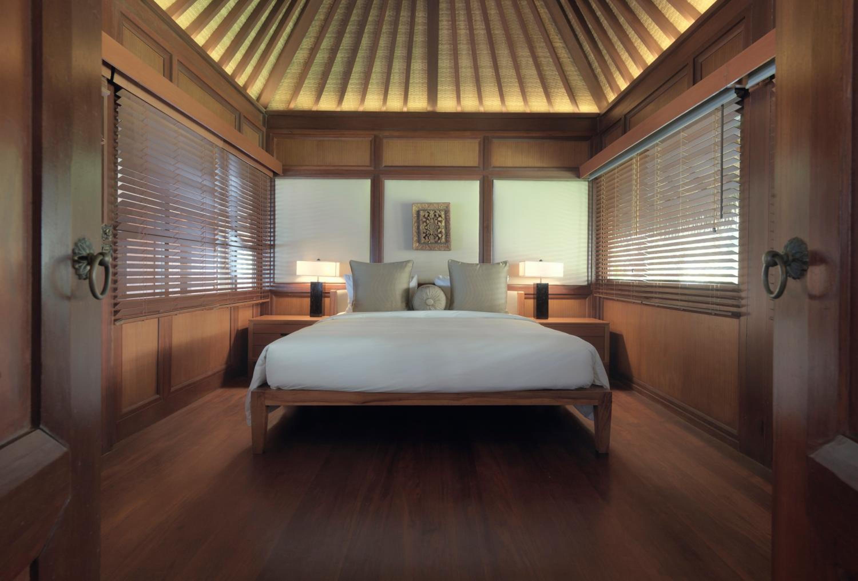 The Beach House - Photo 1