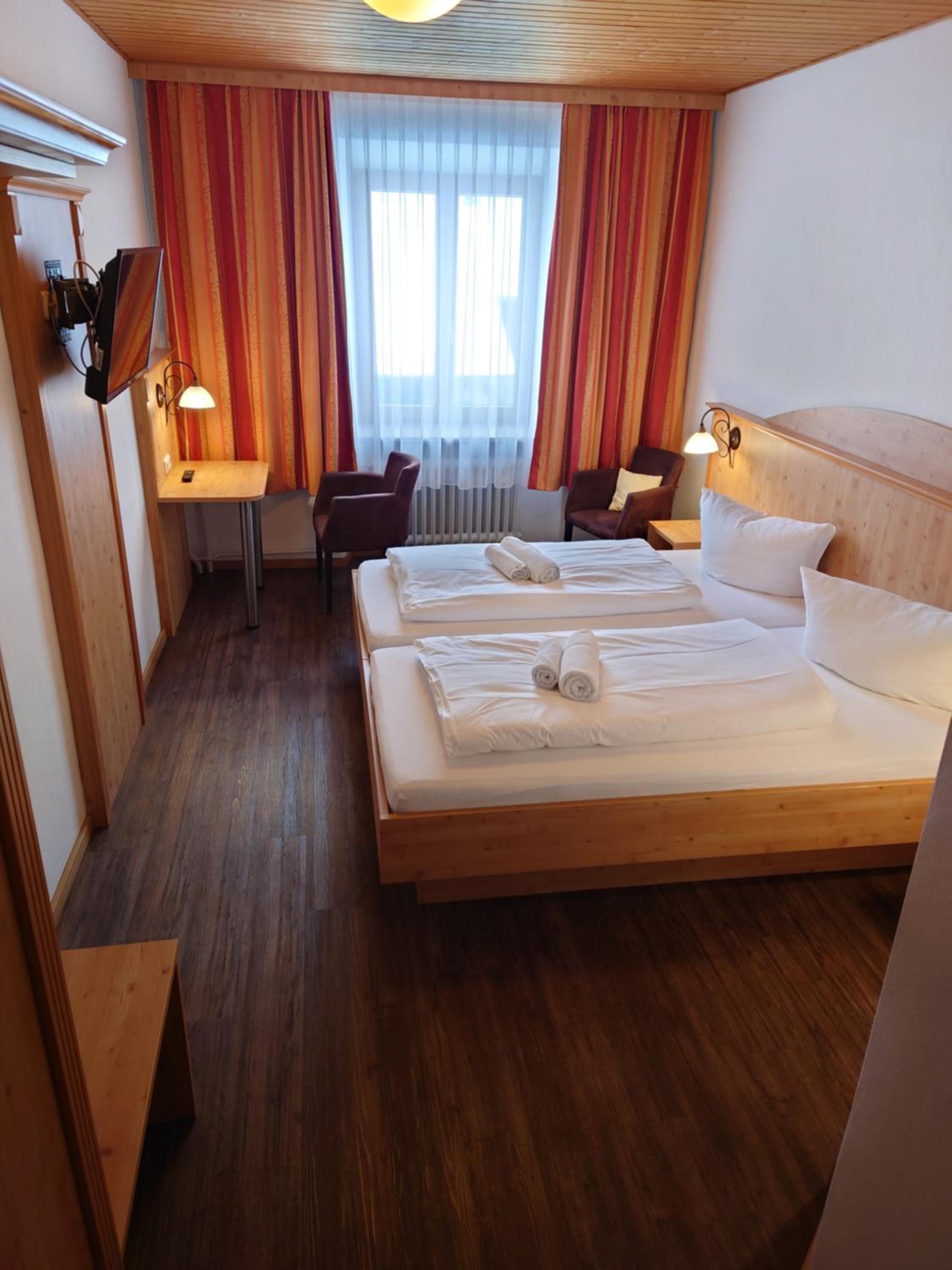 Standard Double Room photo 3