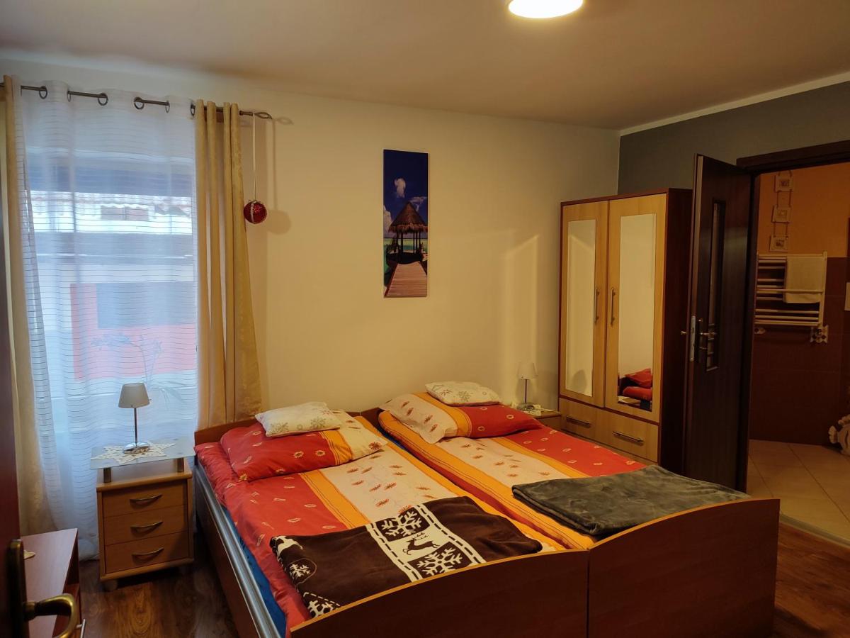 Double Room with Private Bathroom photo 2