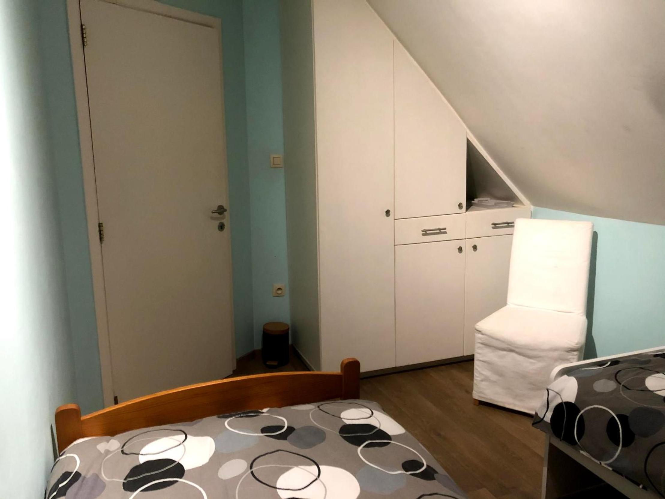 Budget Twin Room photo 2