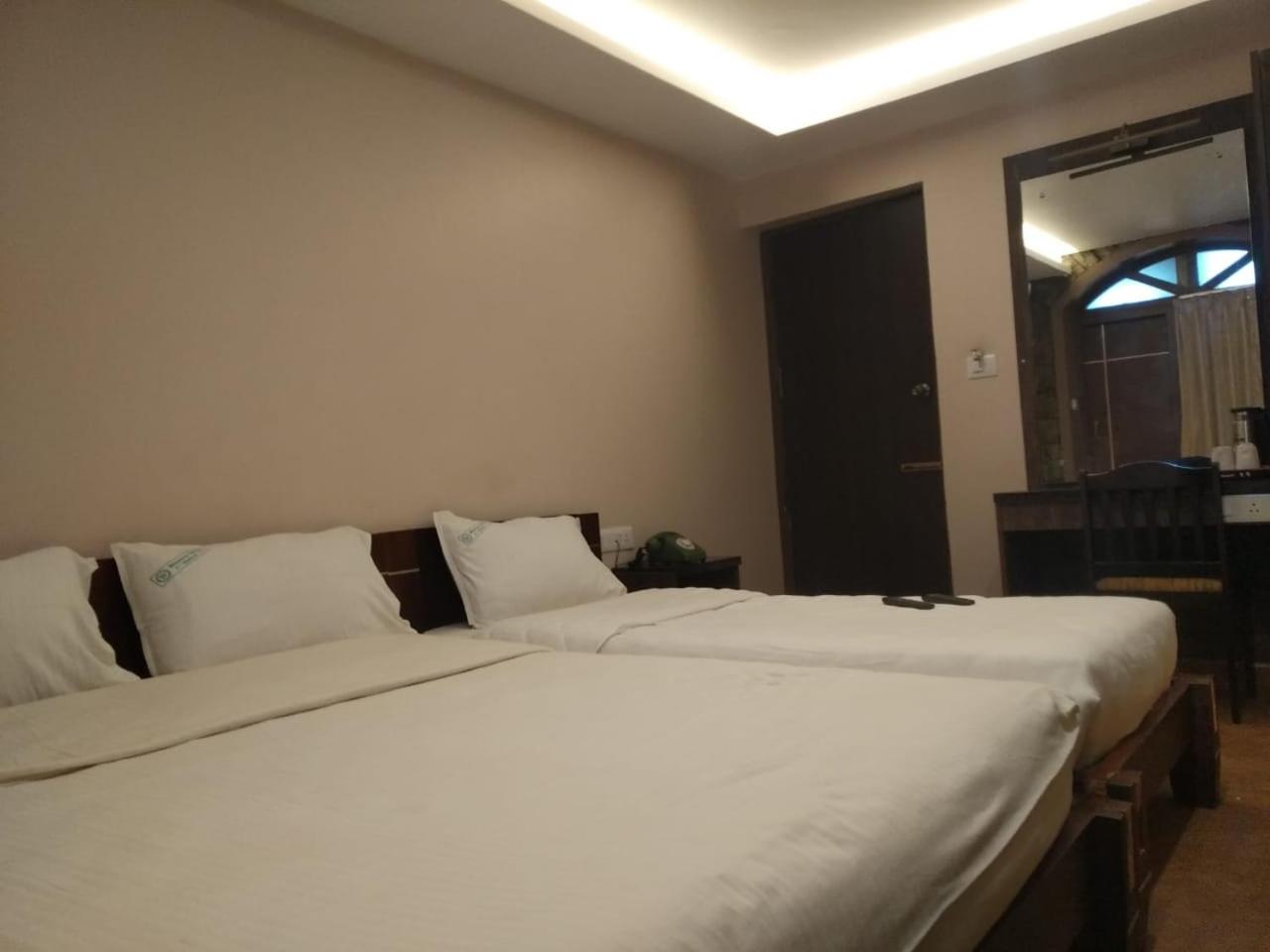 Deluxe Triple Room - Photo 2