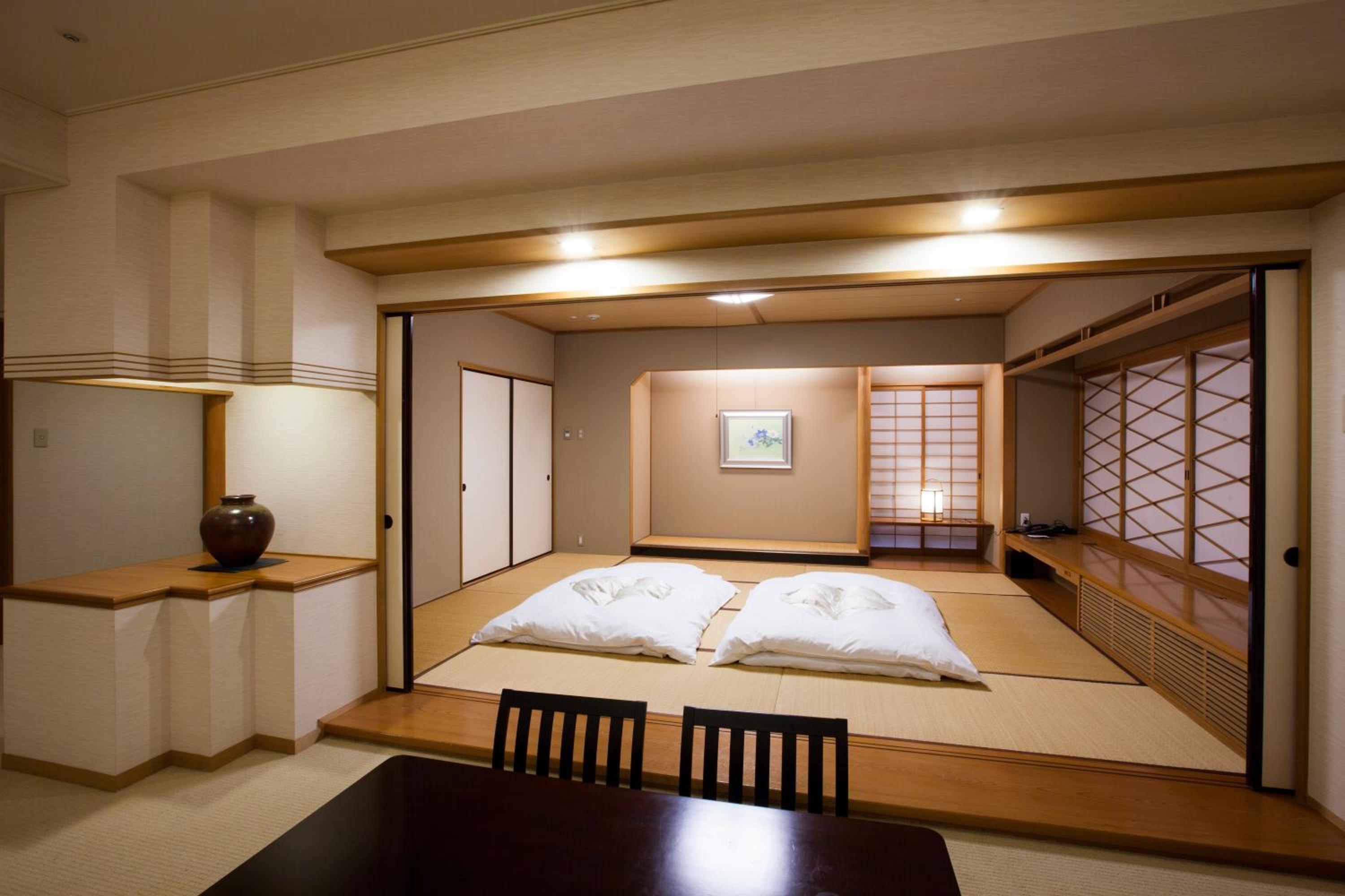 Japanese-Style Family Room - Non-Smoking - Photo 5