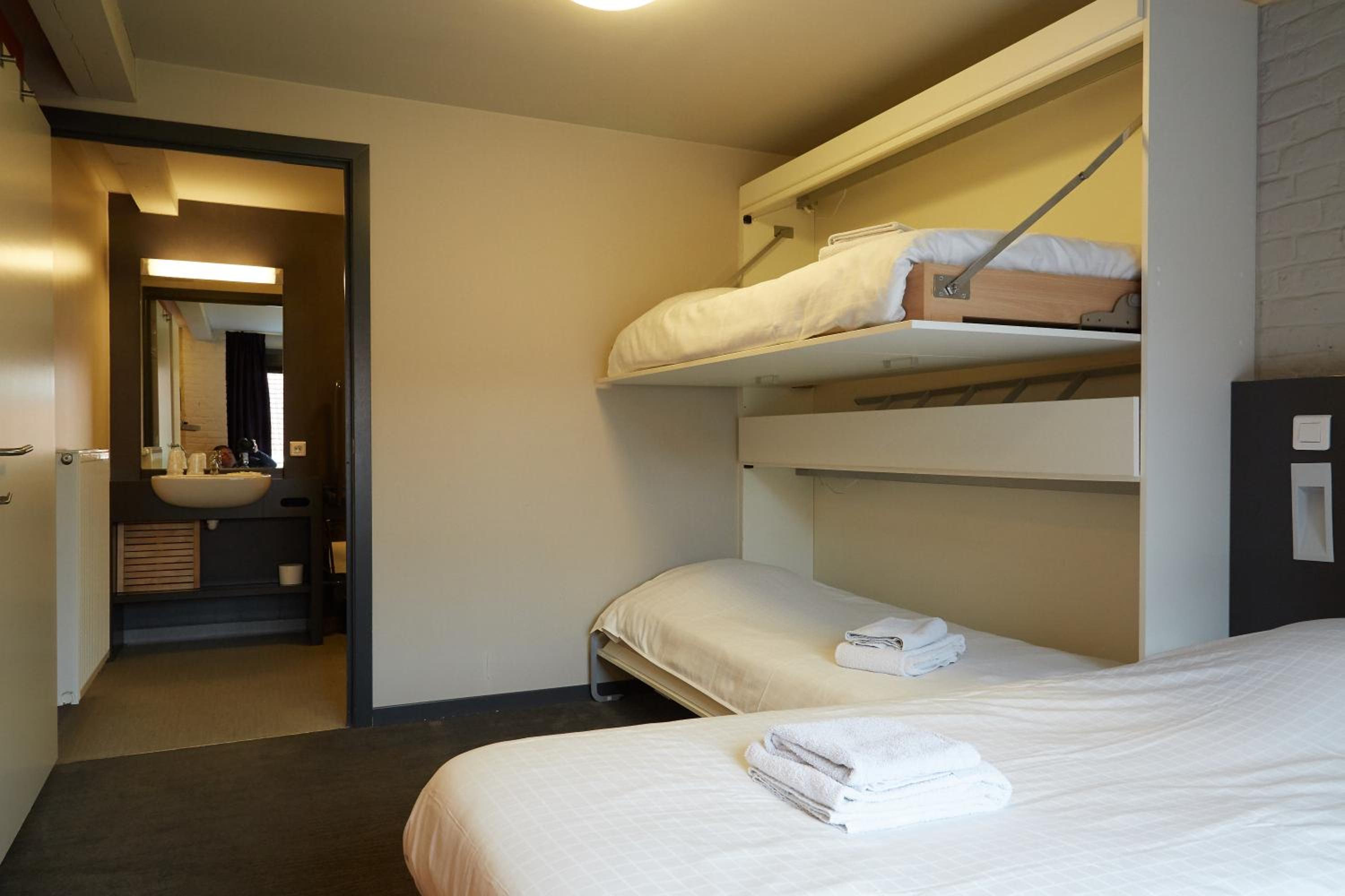 Budget Double Room - Photo 1