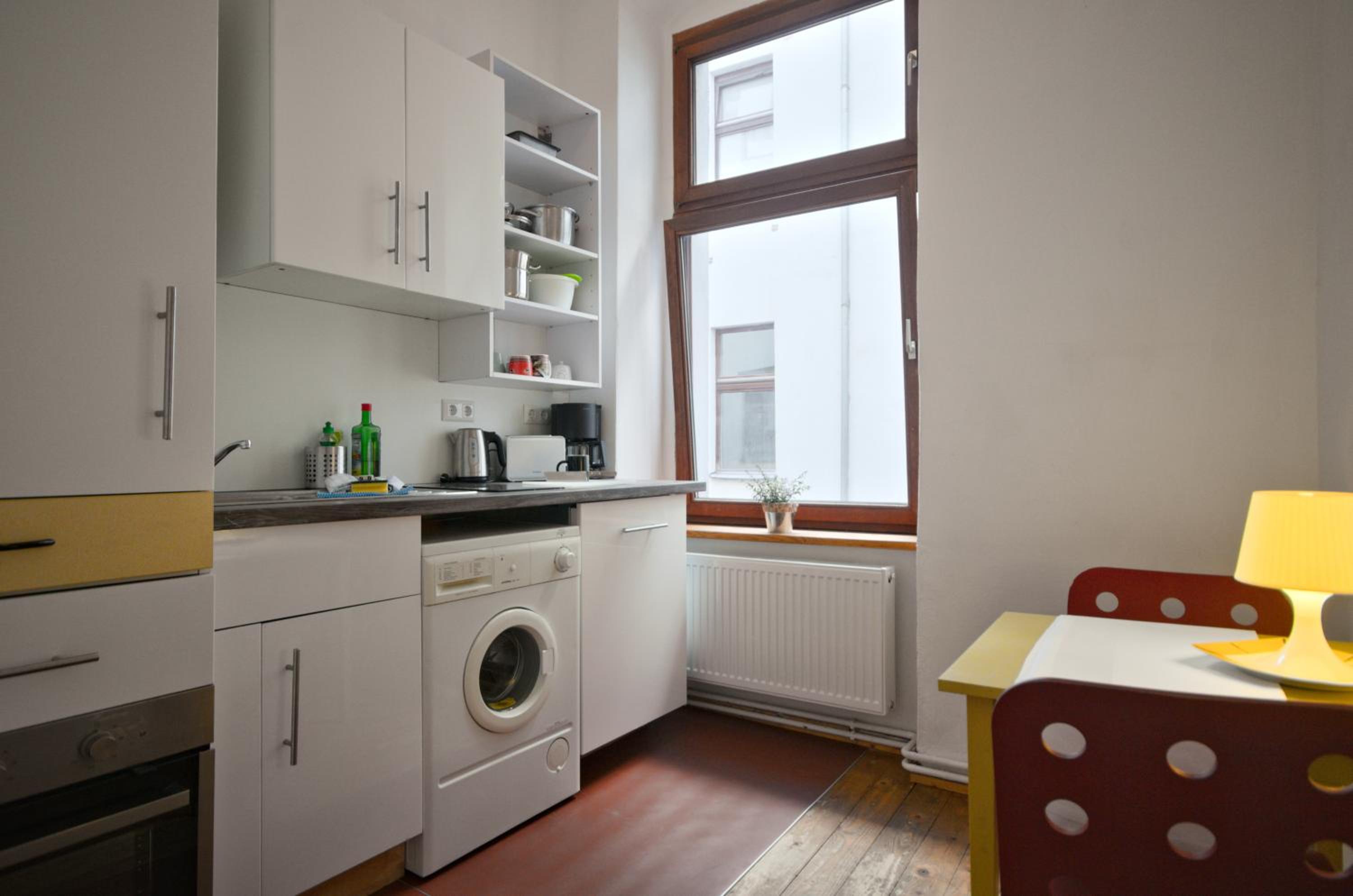 Two-Bedroom Apartment photo 2
