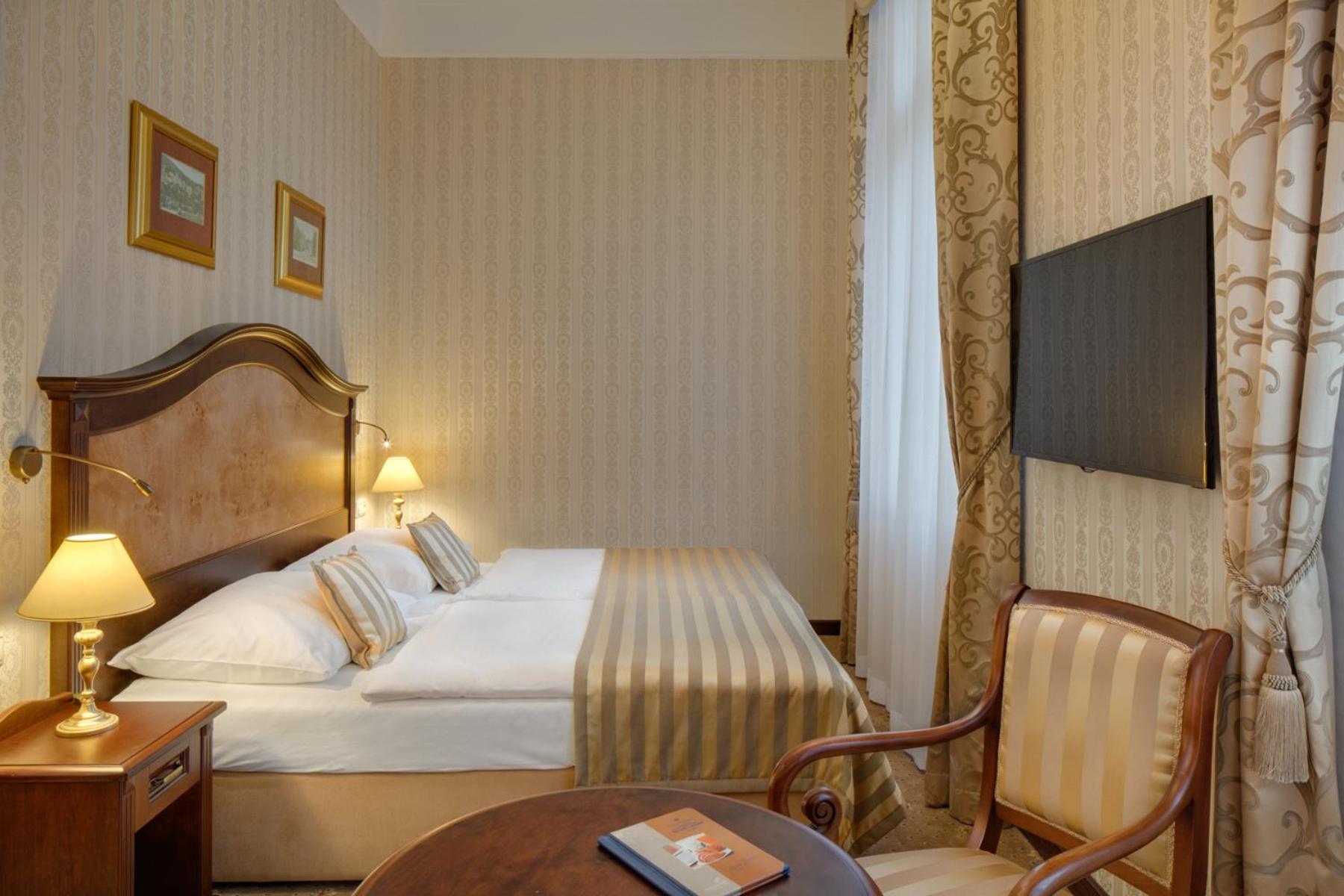 Superior Deluxe Double Room with Wellness and Fitness Access - Photo 7