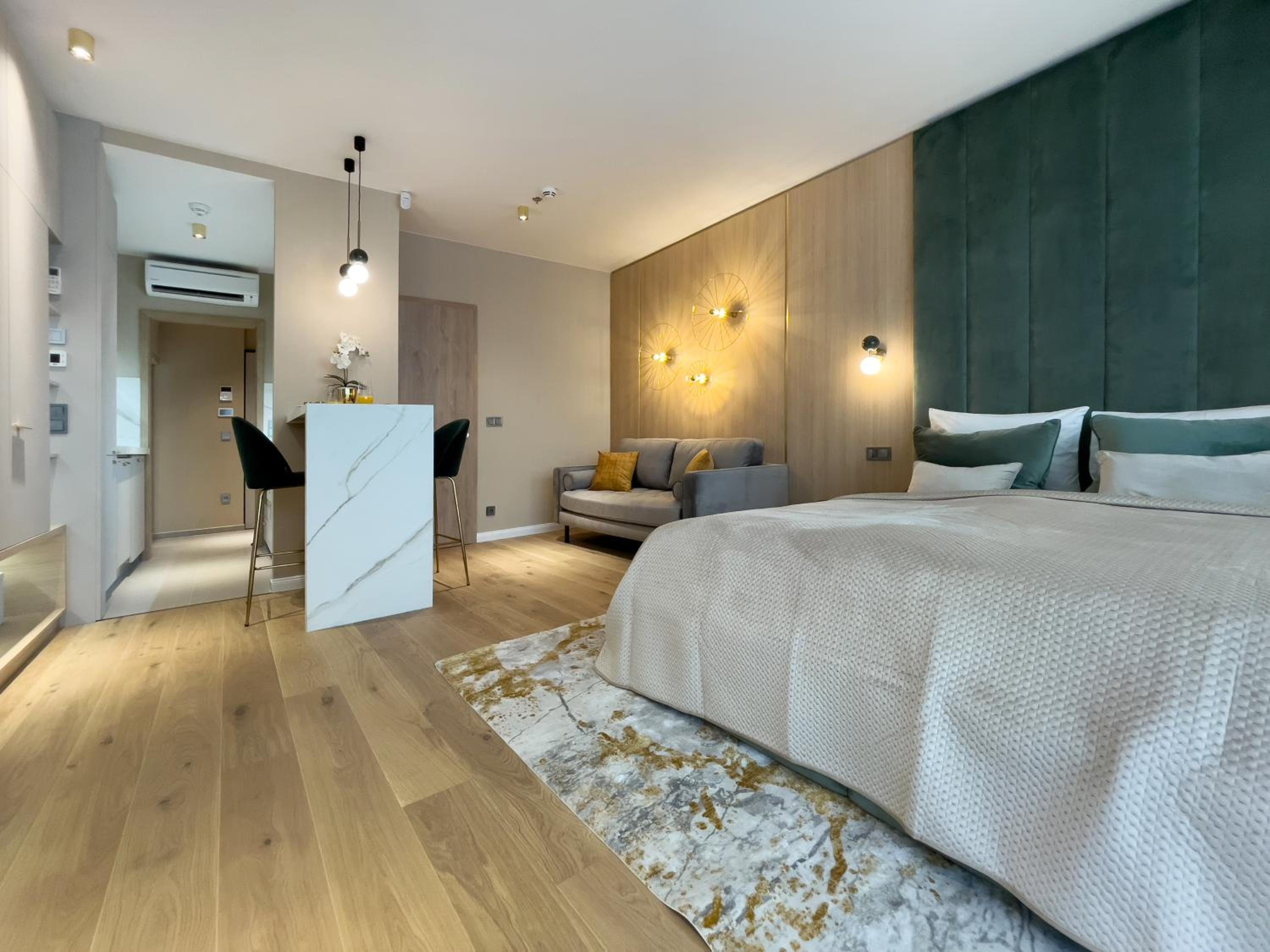 Deluxe Junior Suite - Photo 5