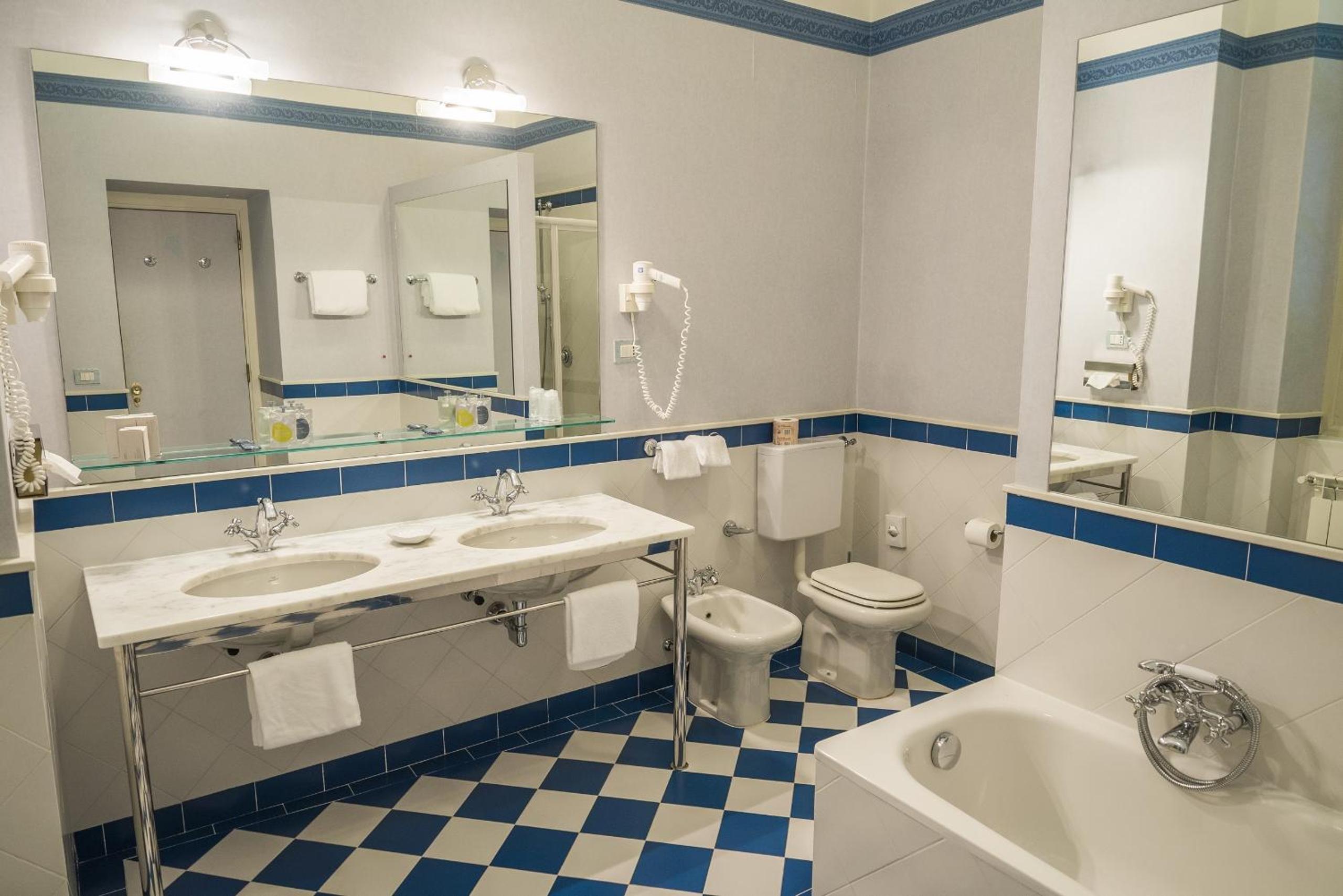 Junior Suite - Photo 7