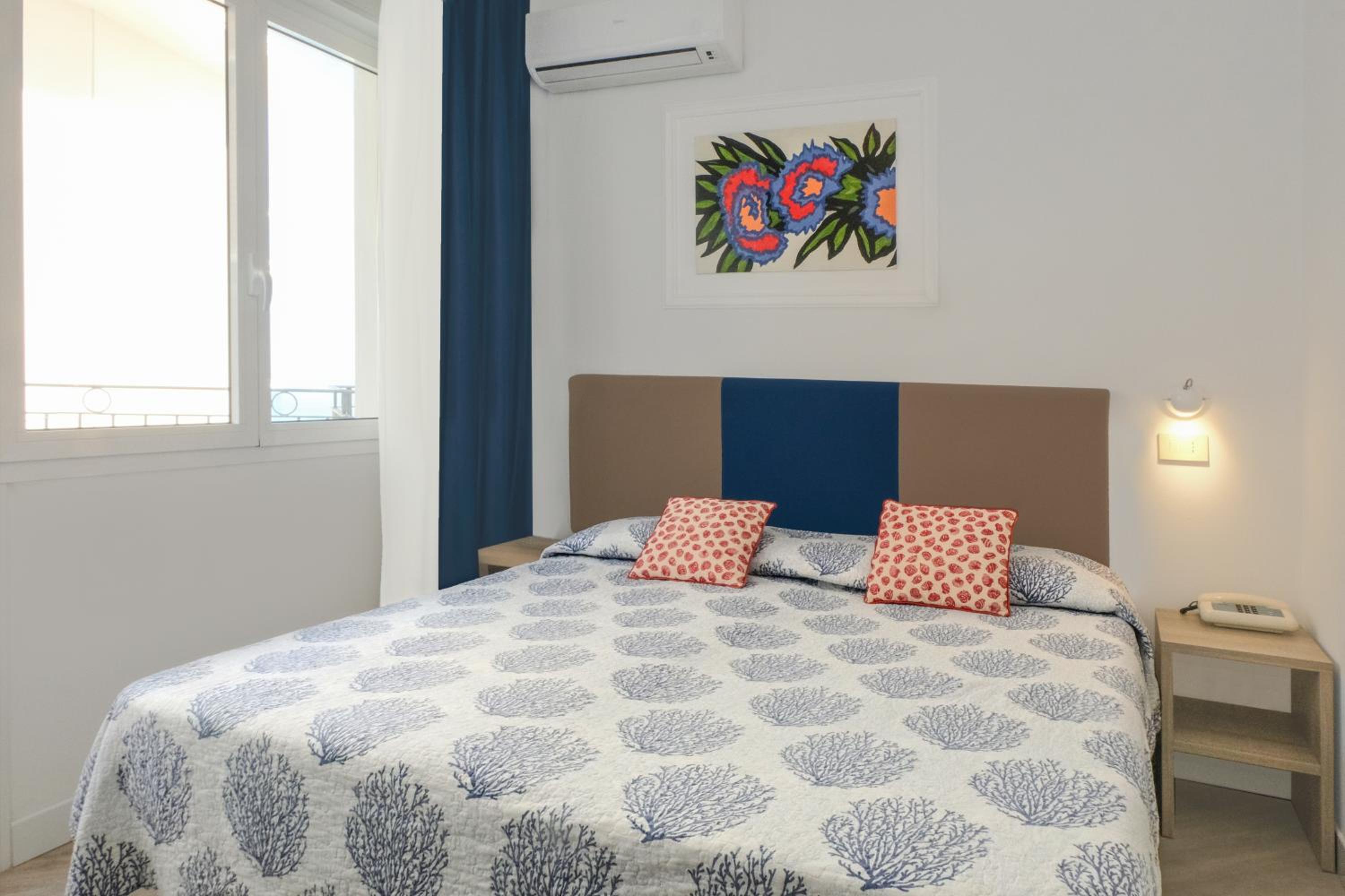 Small Double or Twin Room with Lateral Sea View