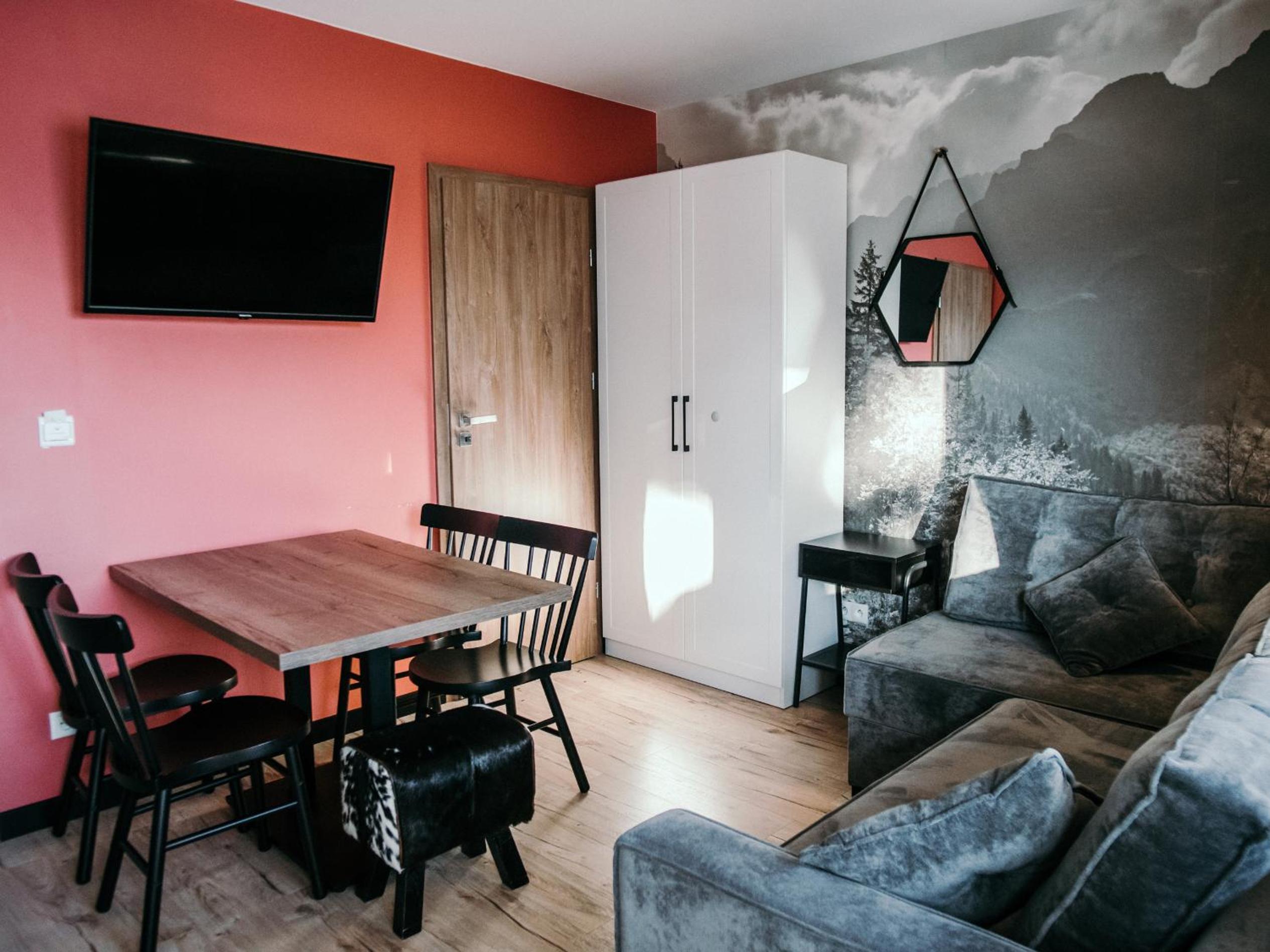 Apartment (4 Adults) photo 1