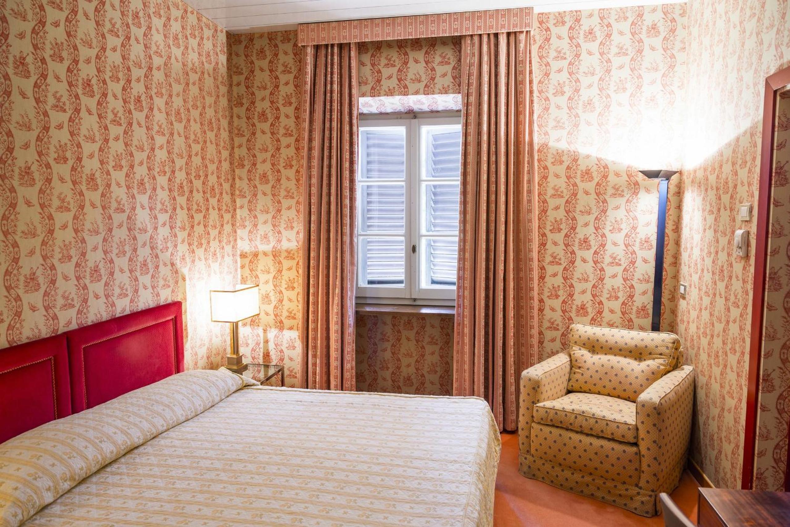 Standard Double Room - Photo 14