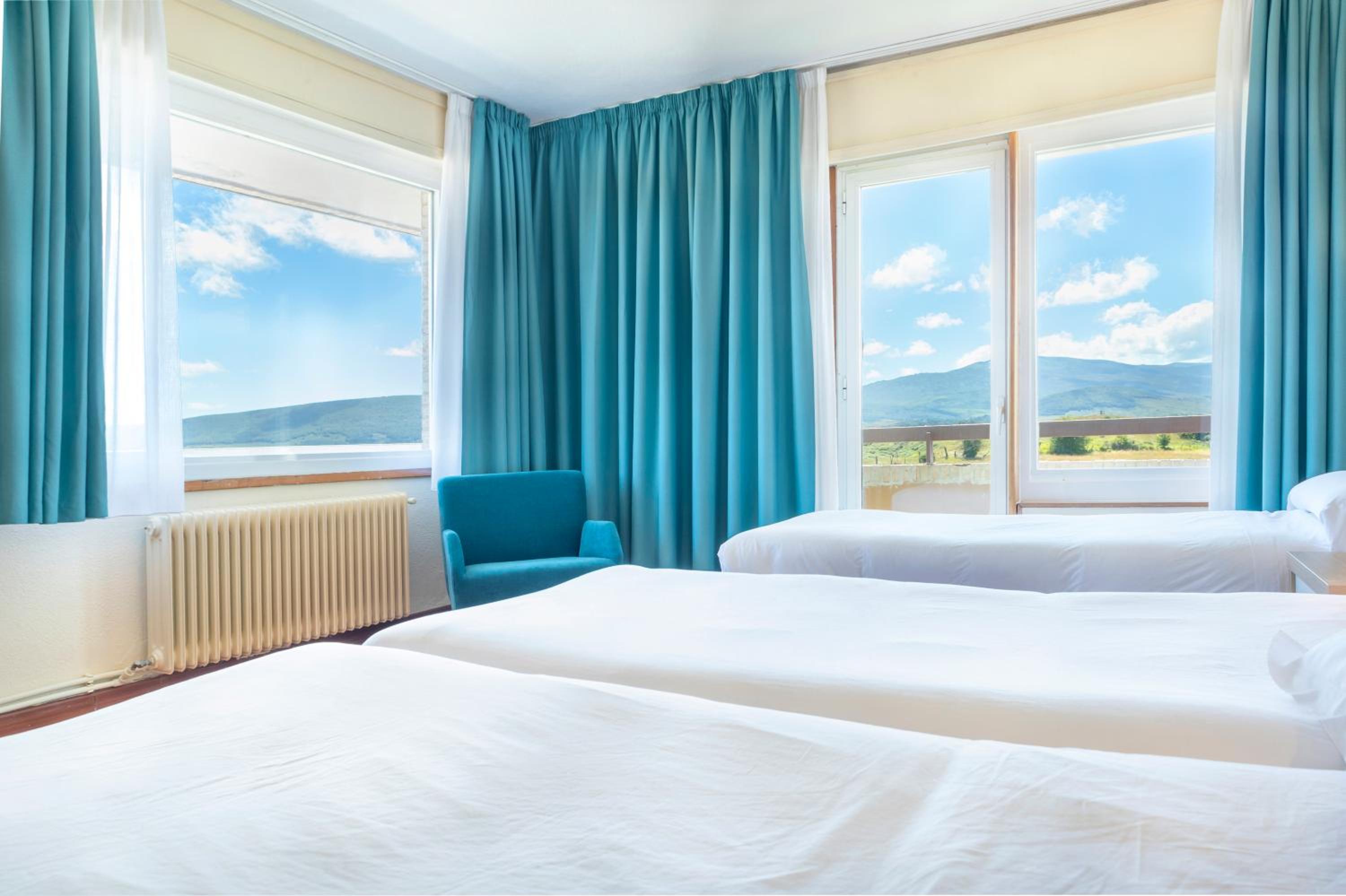 Triple Room with Terrace photo 3
