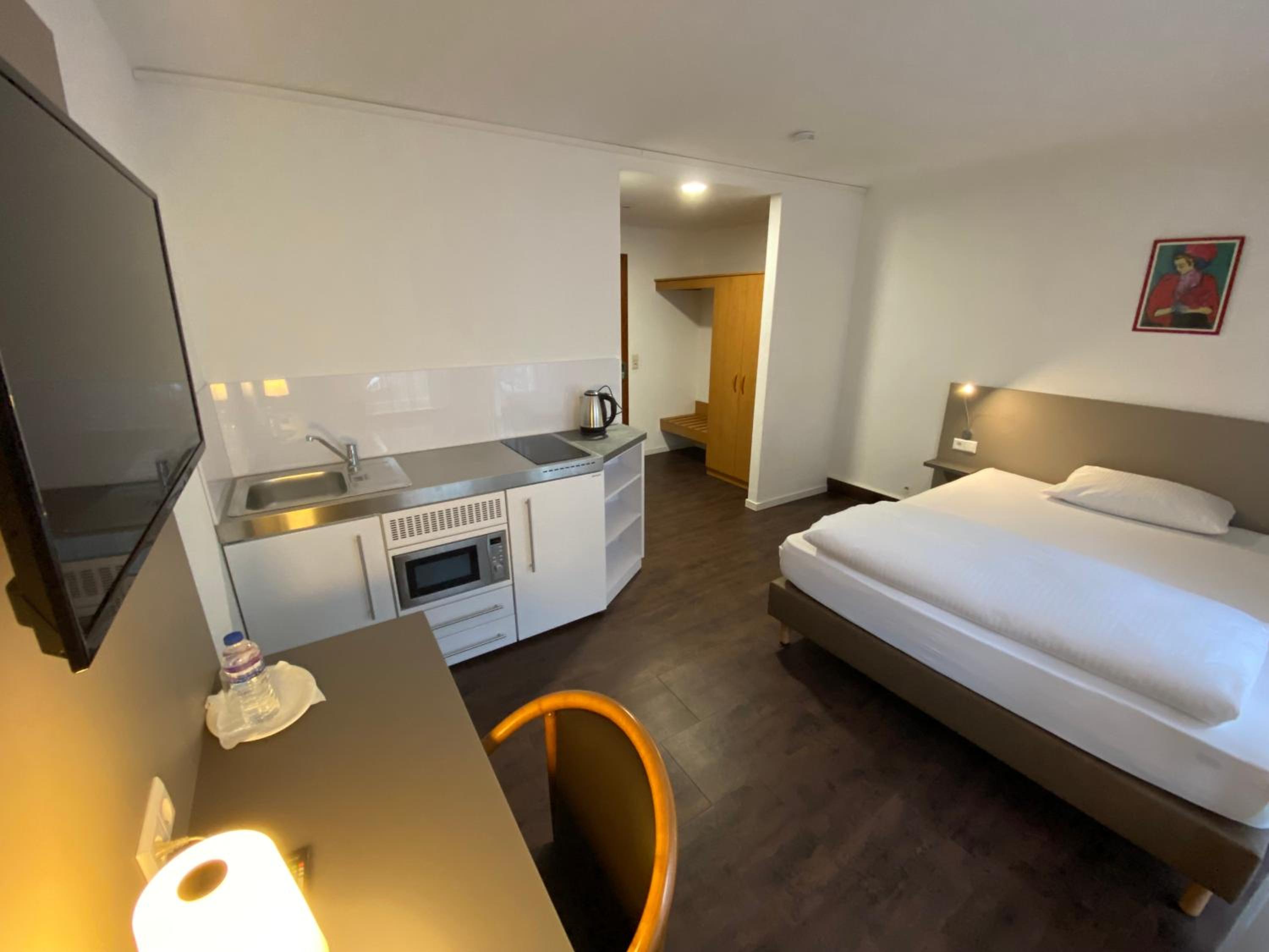 Single Room photo 3