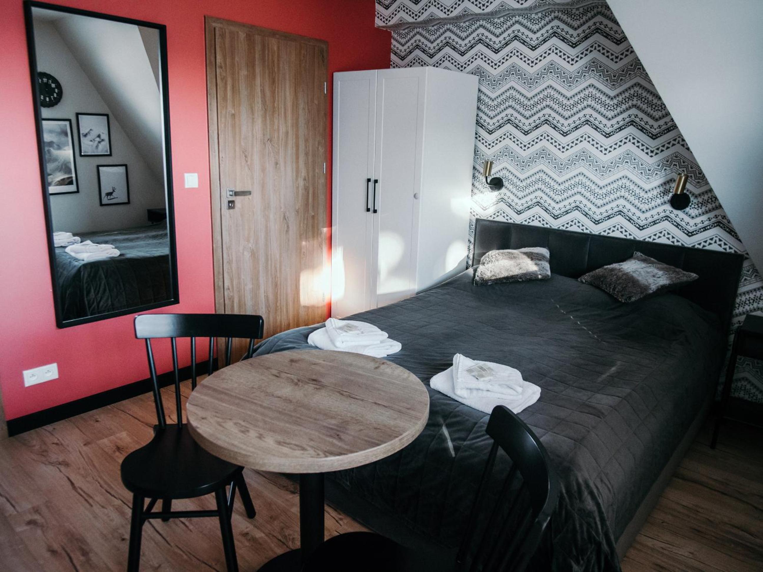 Studio Apartment photo 3