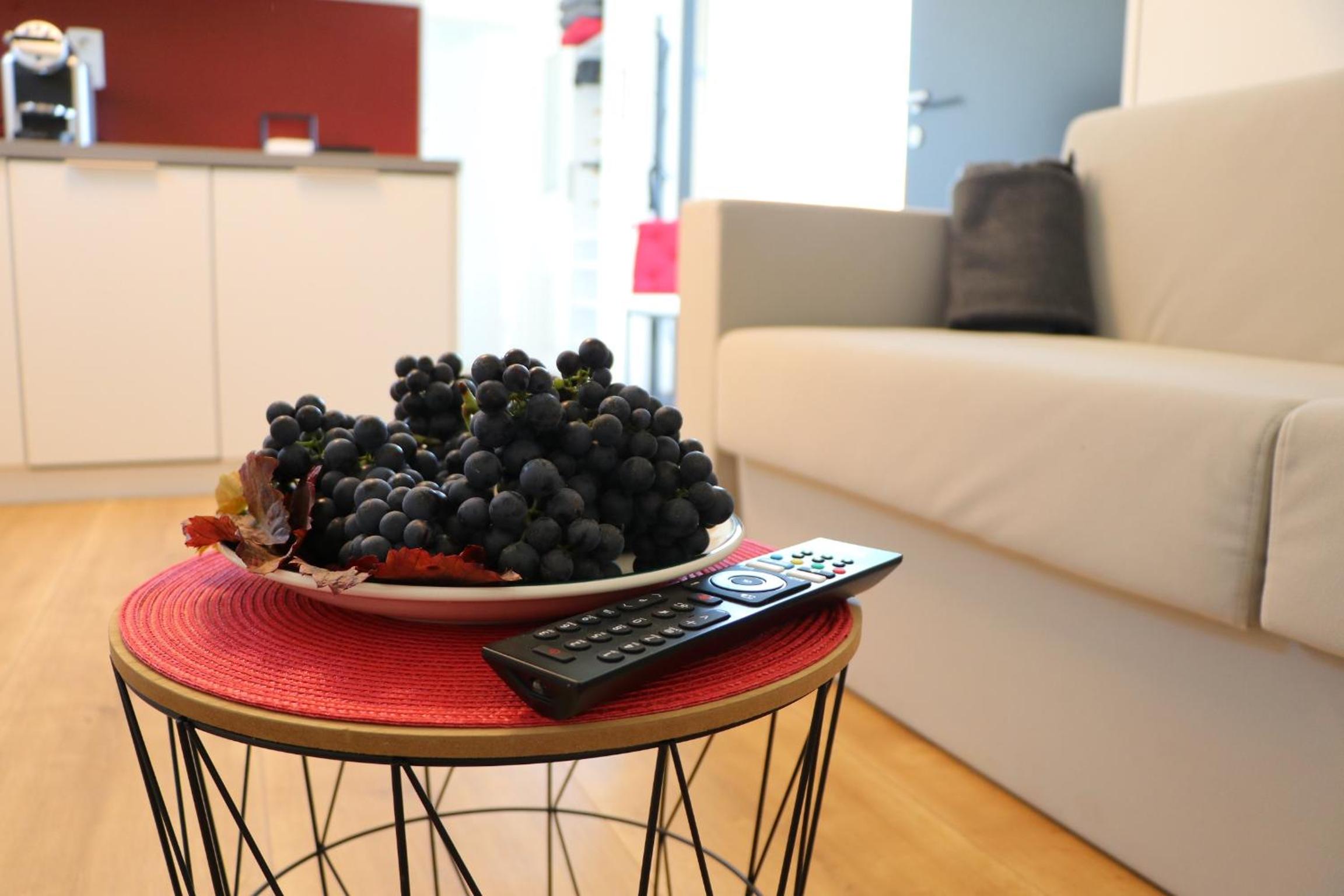 Apartment photo 2