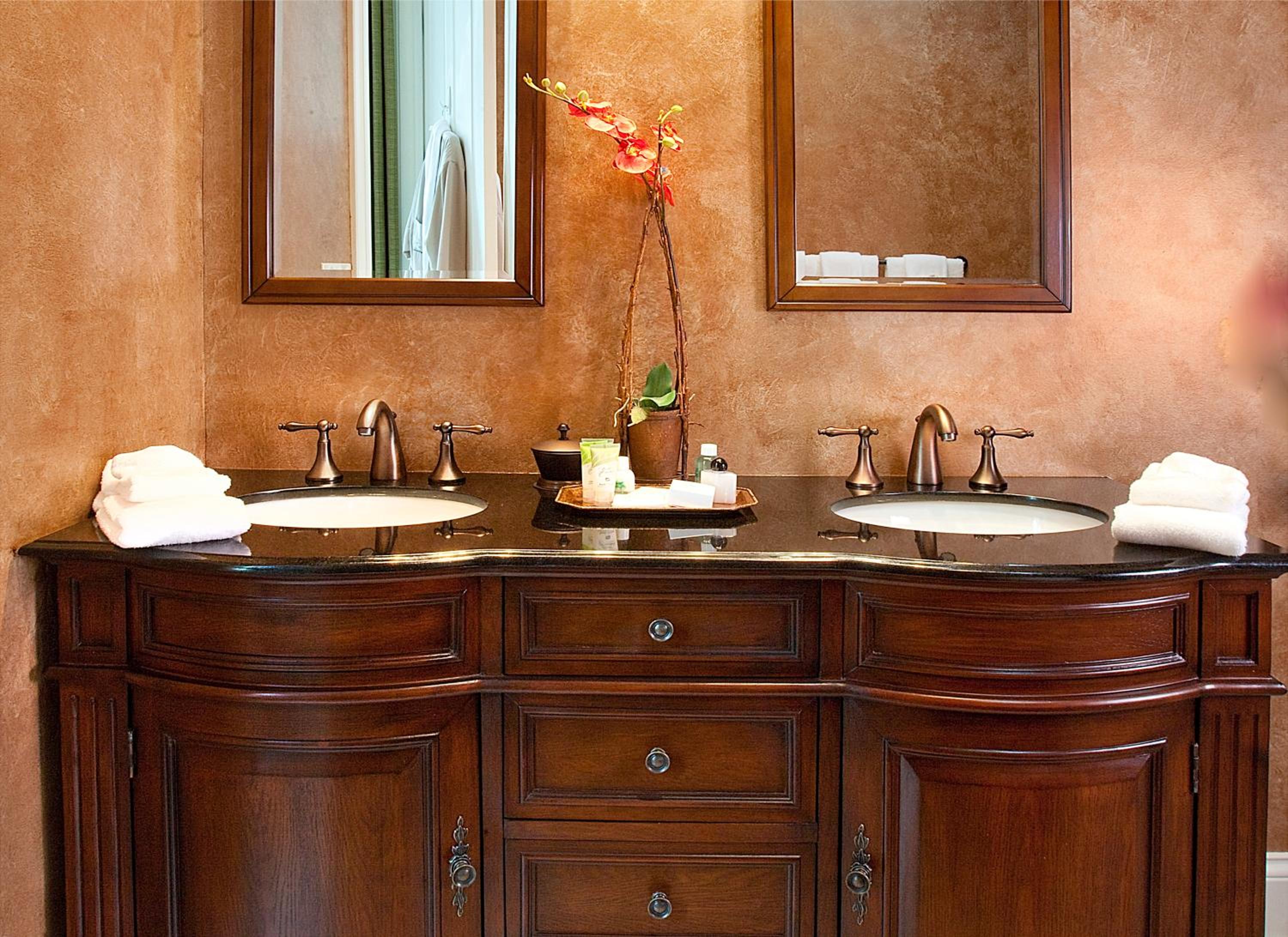 Deluxe Suite photo 2