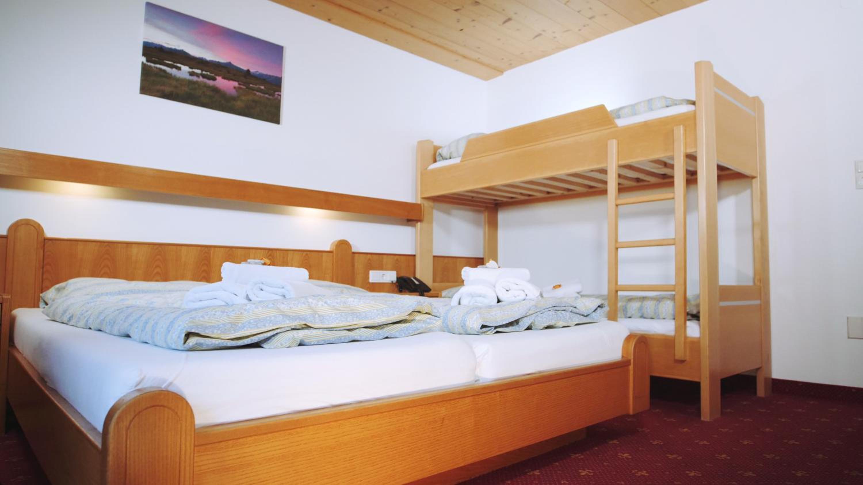 Quadruple Room photo 2