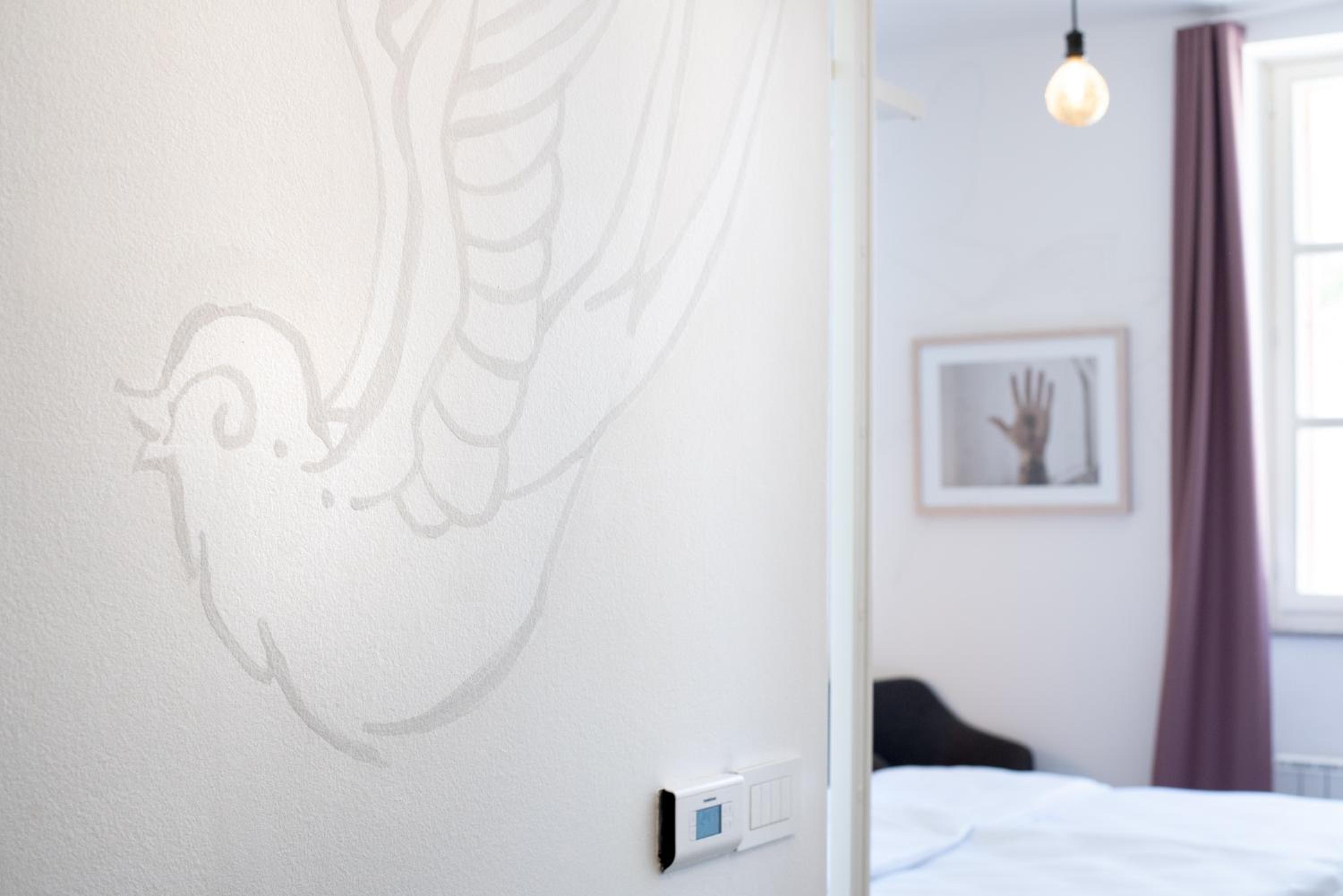 Standard Double Room - Photo 3