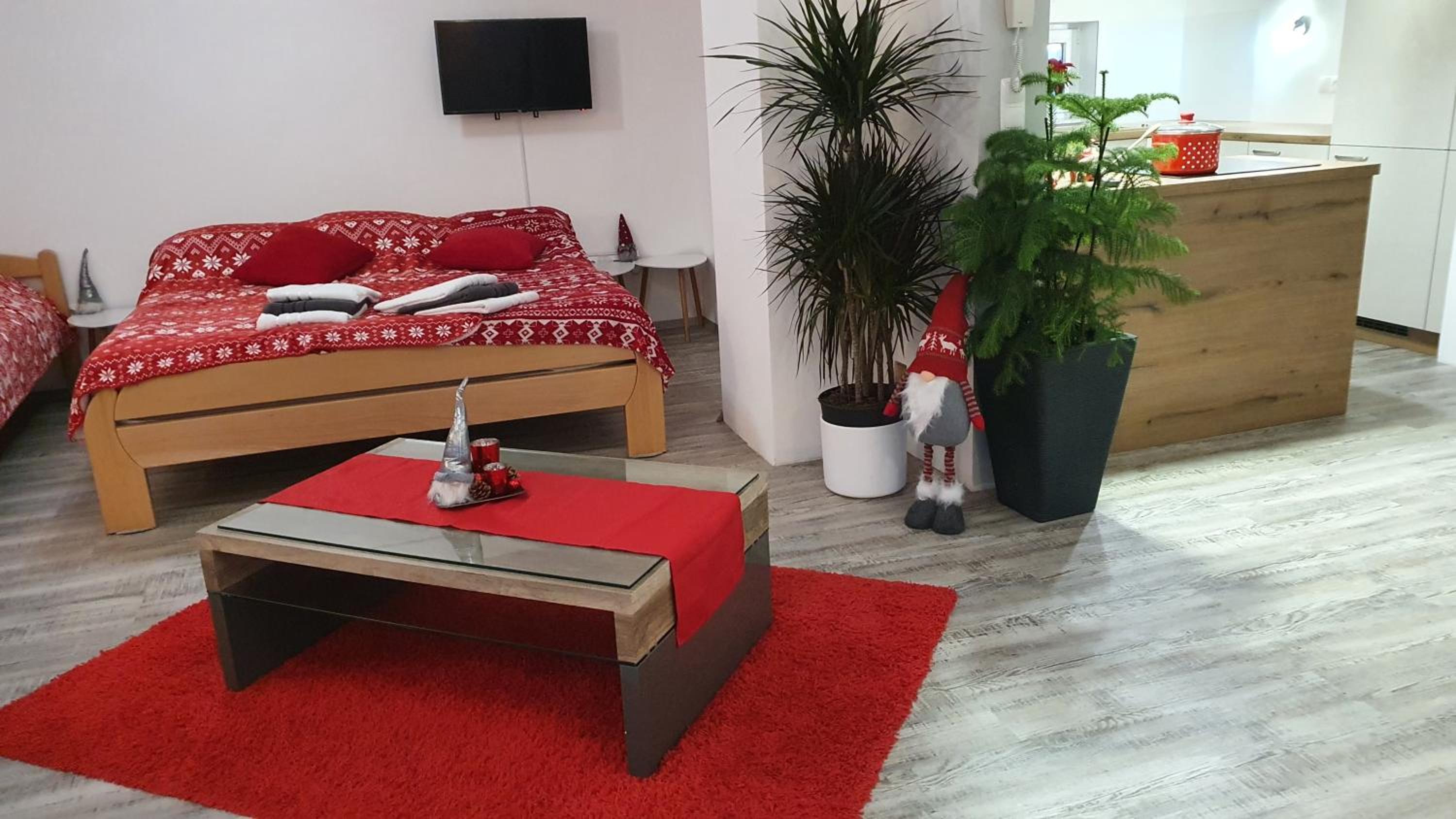 Three-Bedroom Apartment - Photo 1