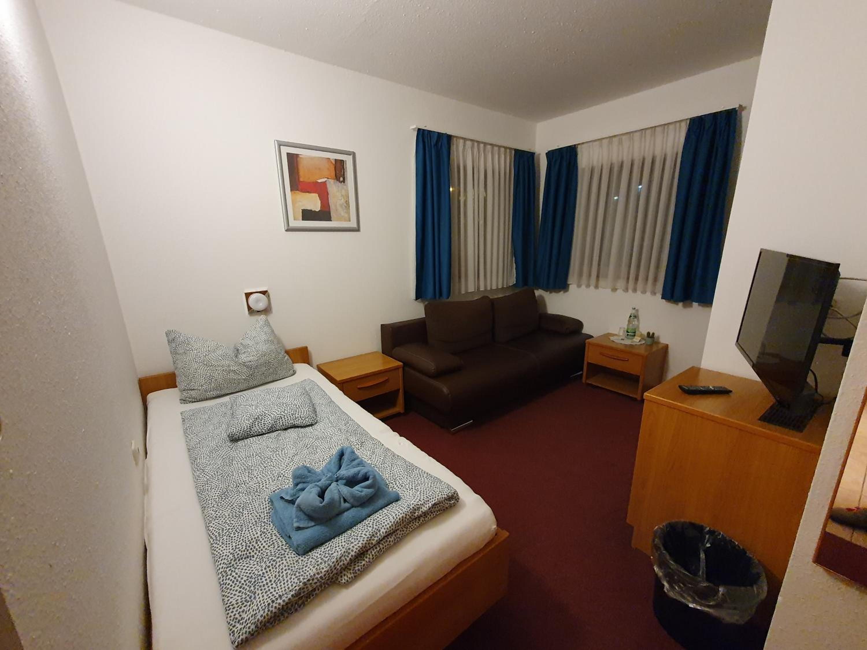 Single Room photo 1