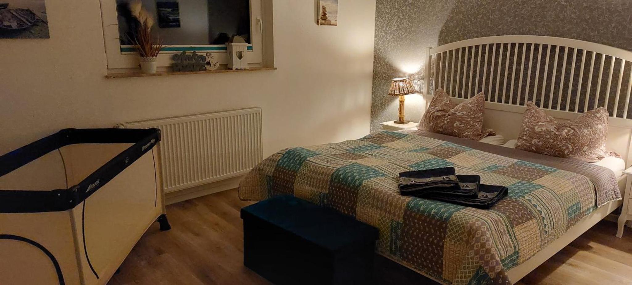 One-Bedroom Apartment photo 2