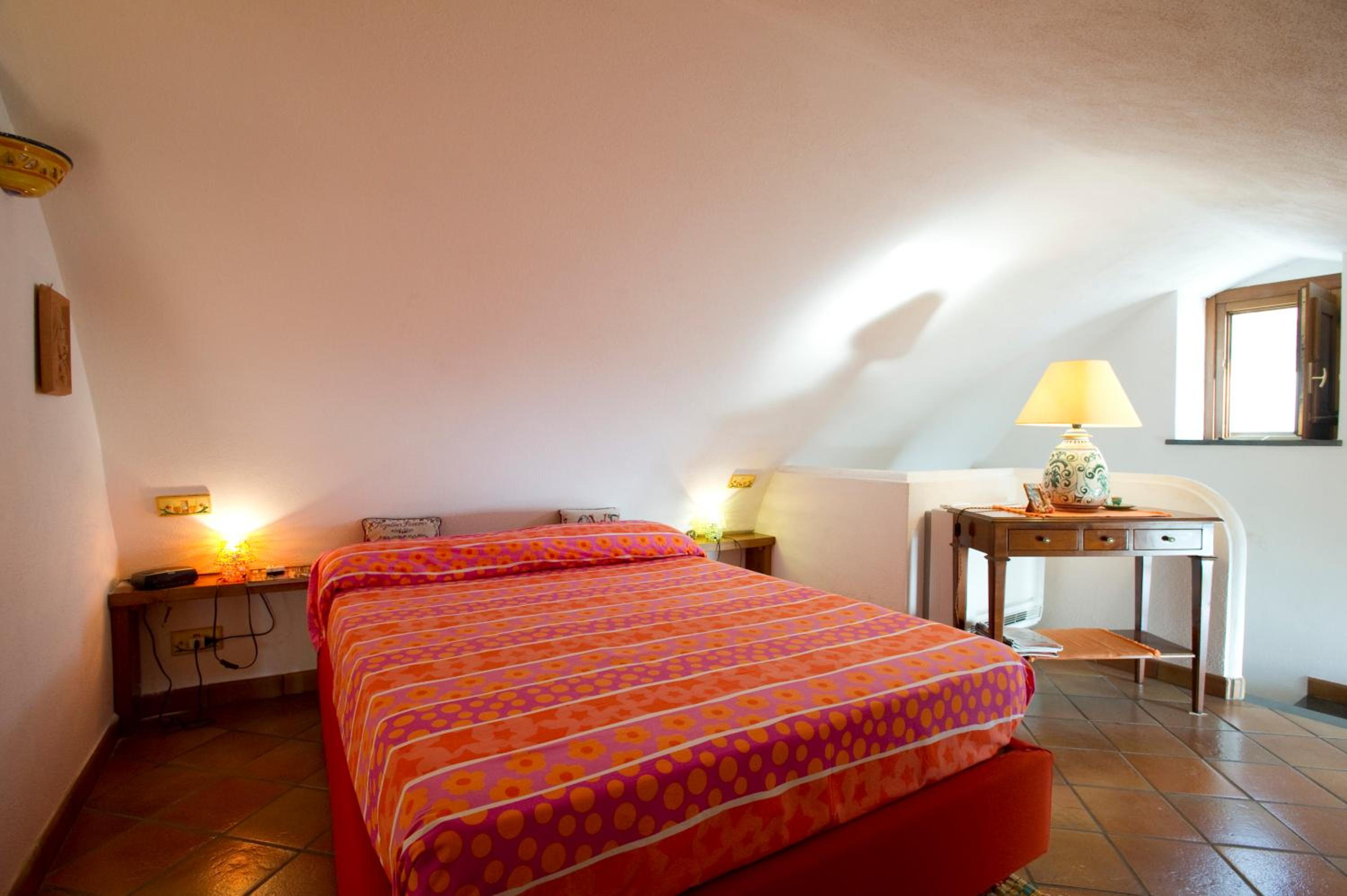 One-Bedroom House photo 2