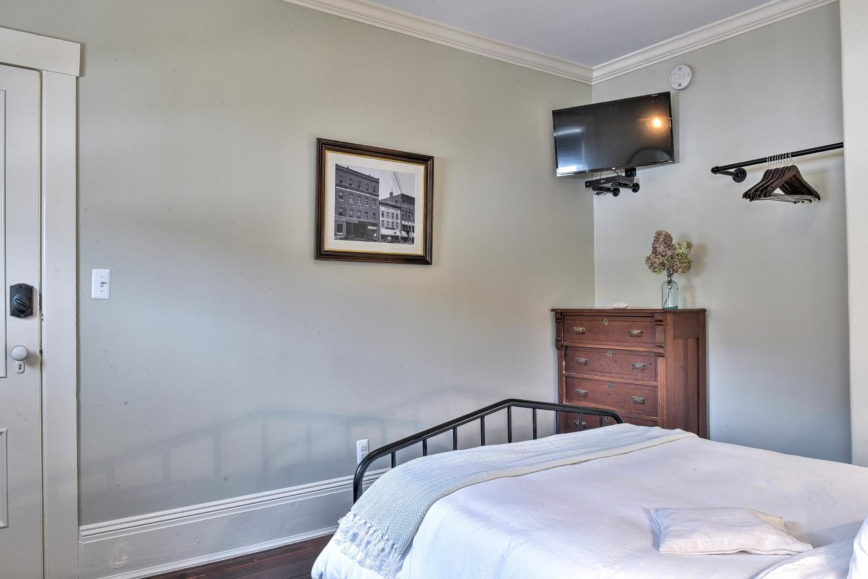 Deluxe Double Room - Photo 3