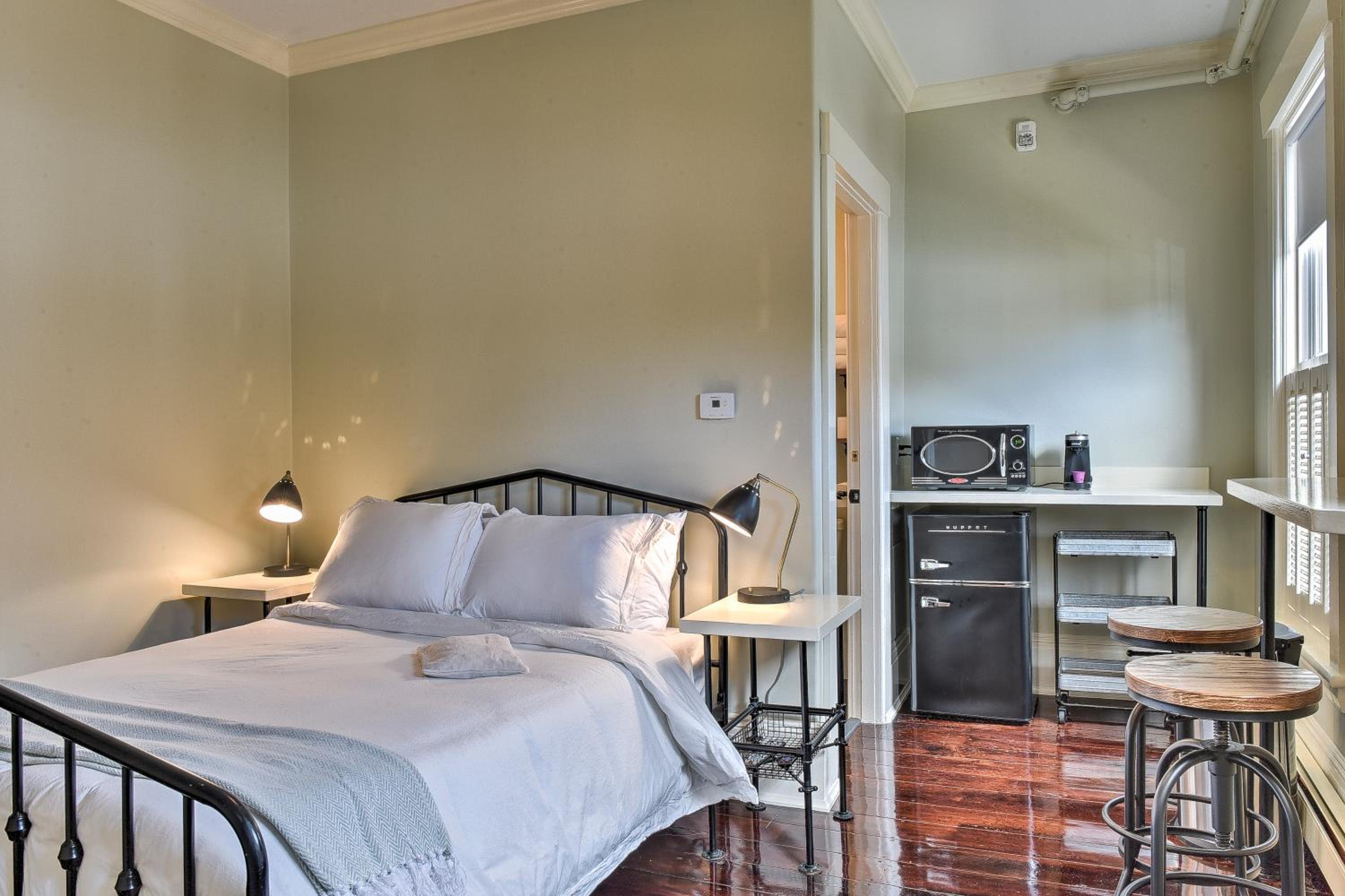 Deluxe Double Room - Photo 1