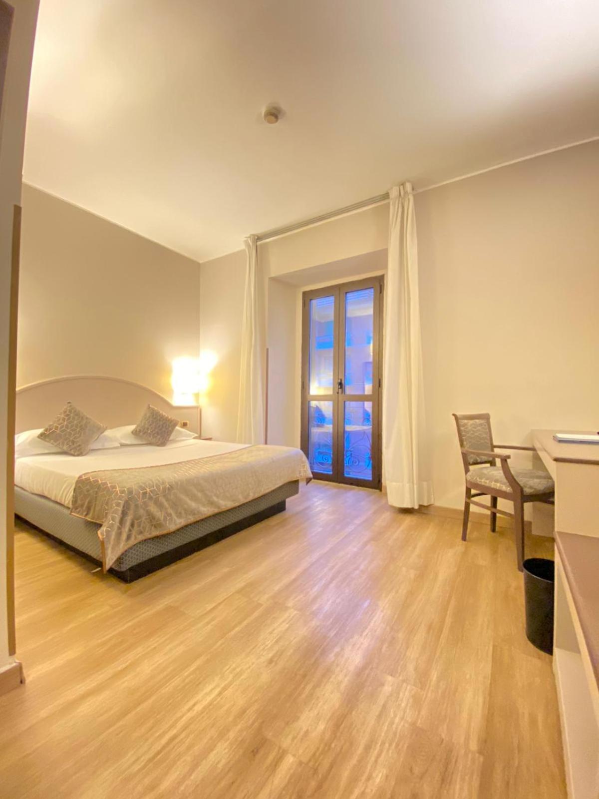 Double or Twin Room photo 1