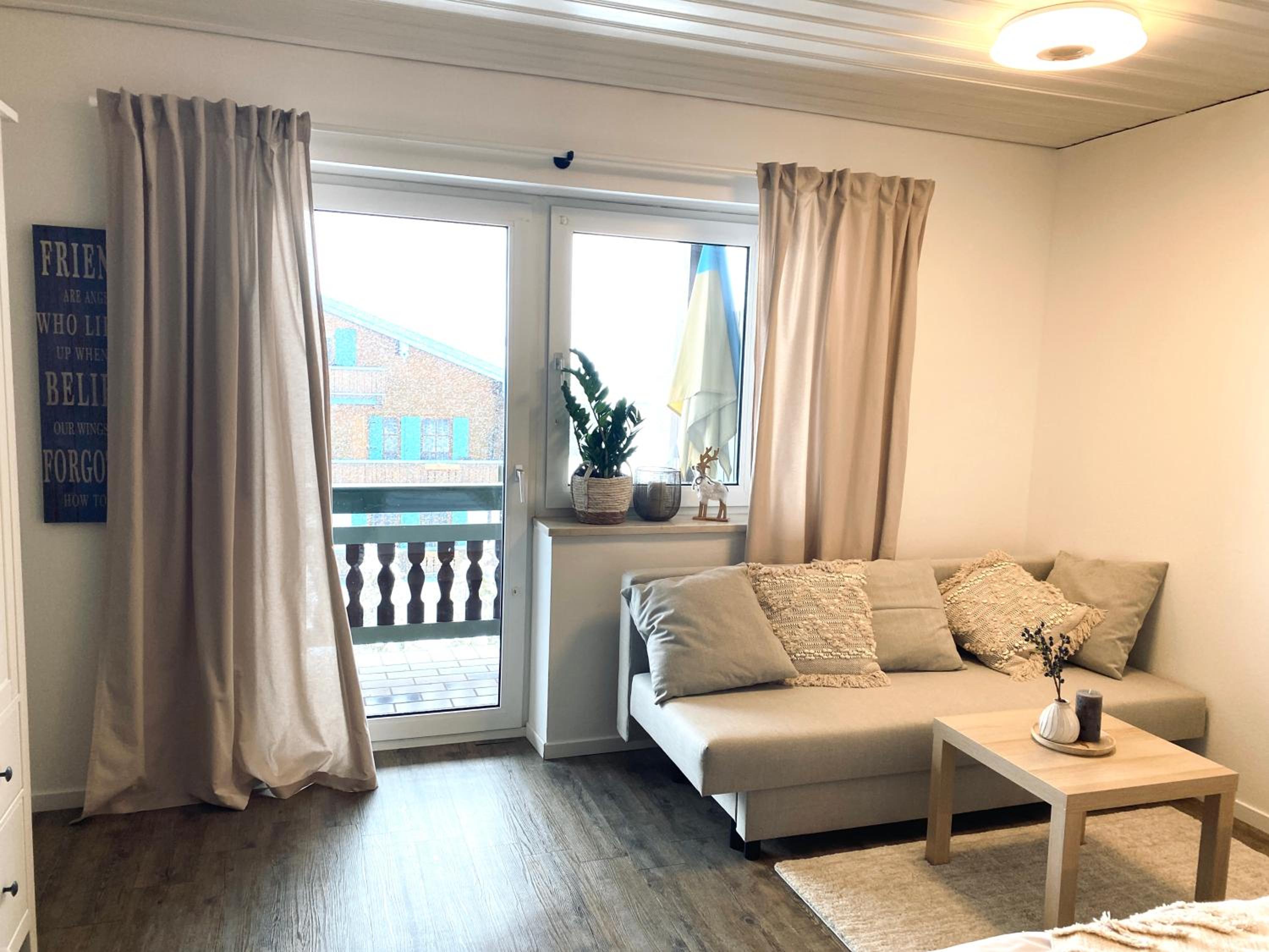 One-Bedroom Apartment photo 2