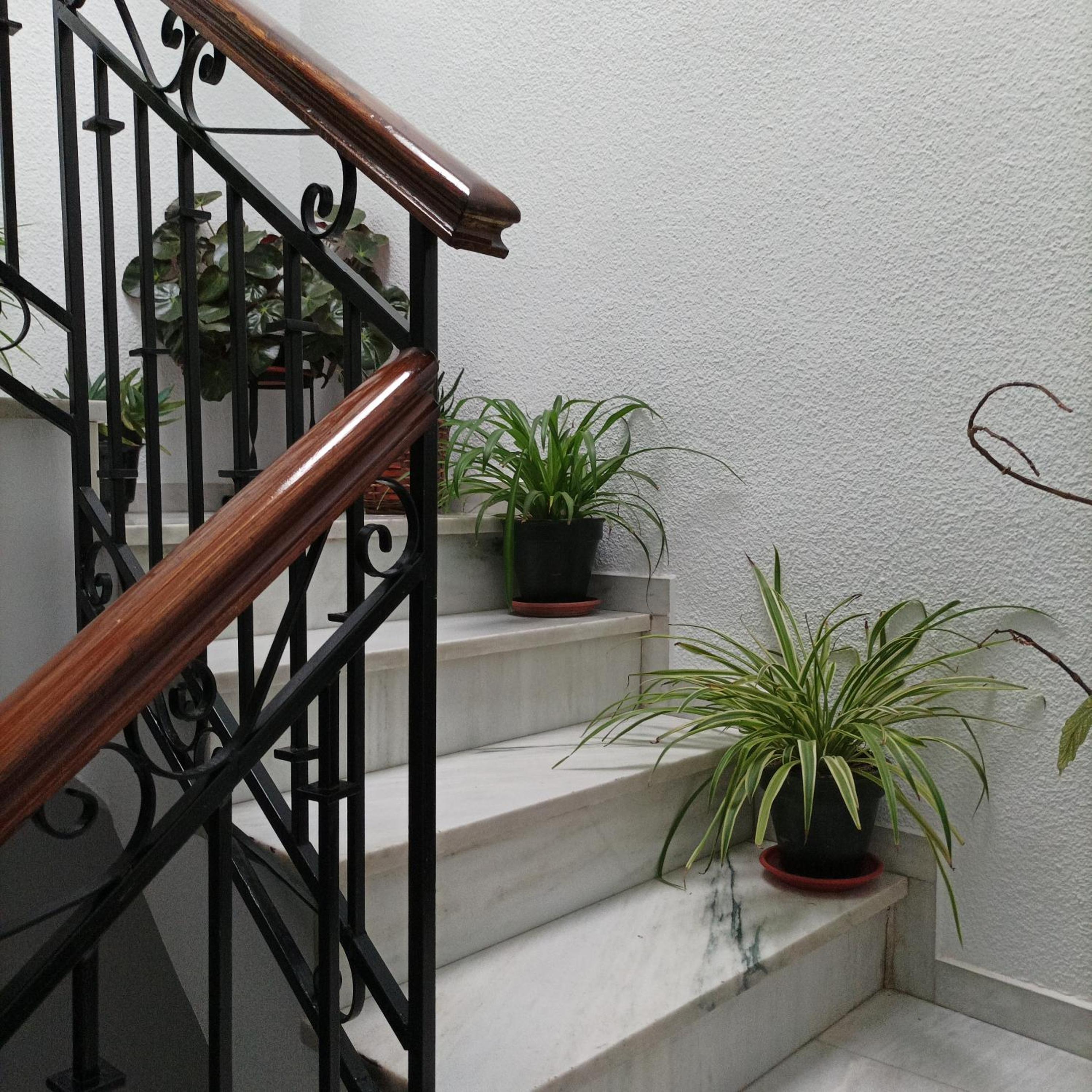 One-Bedroom Apartment - Photo 17