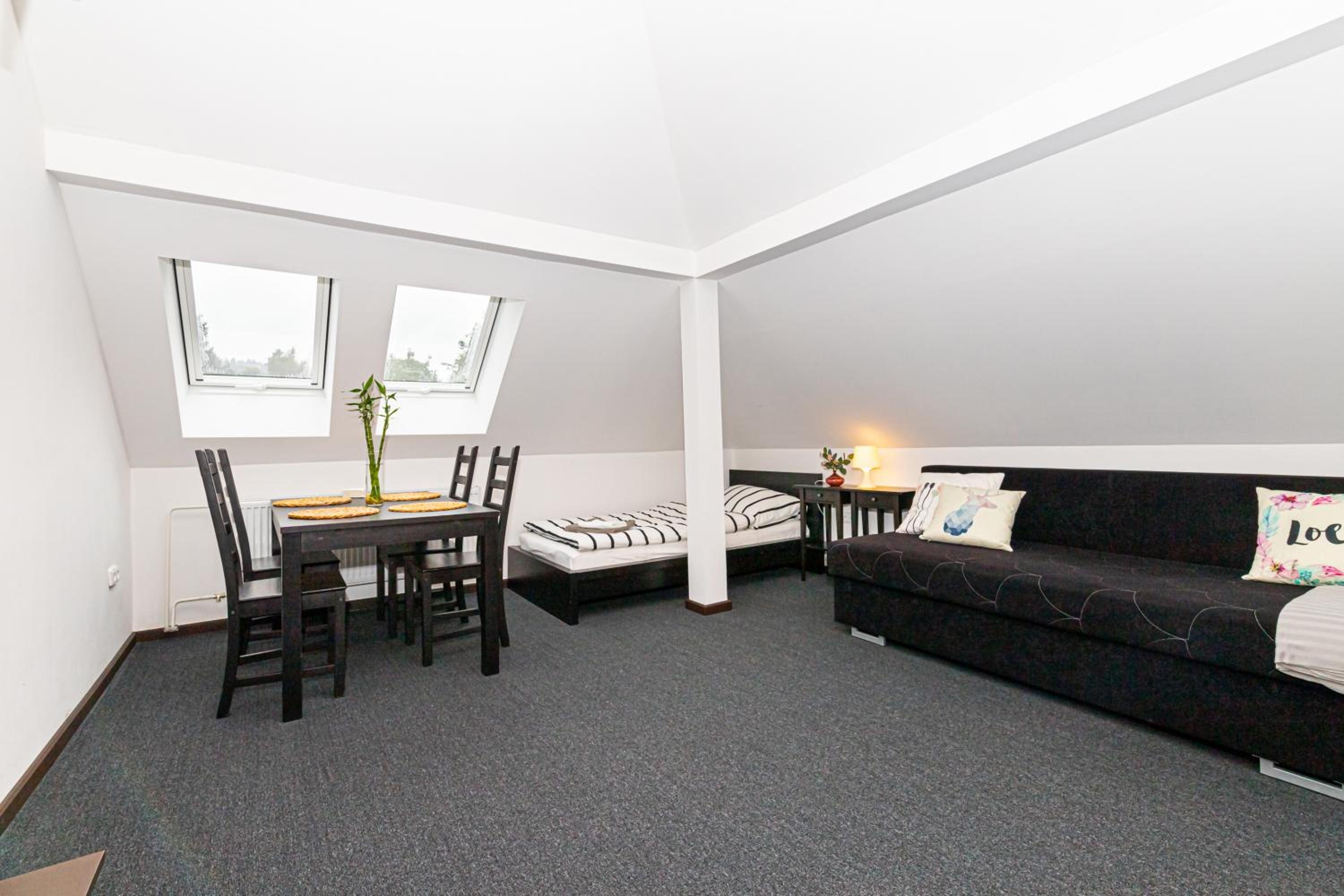 Apartment with Mountain View photo 1