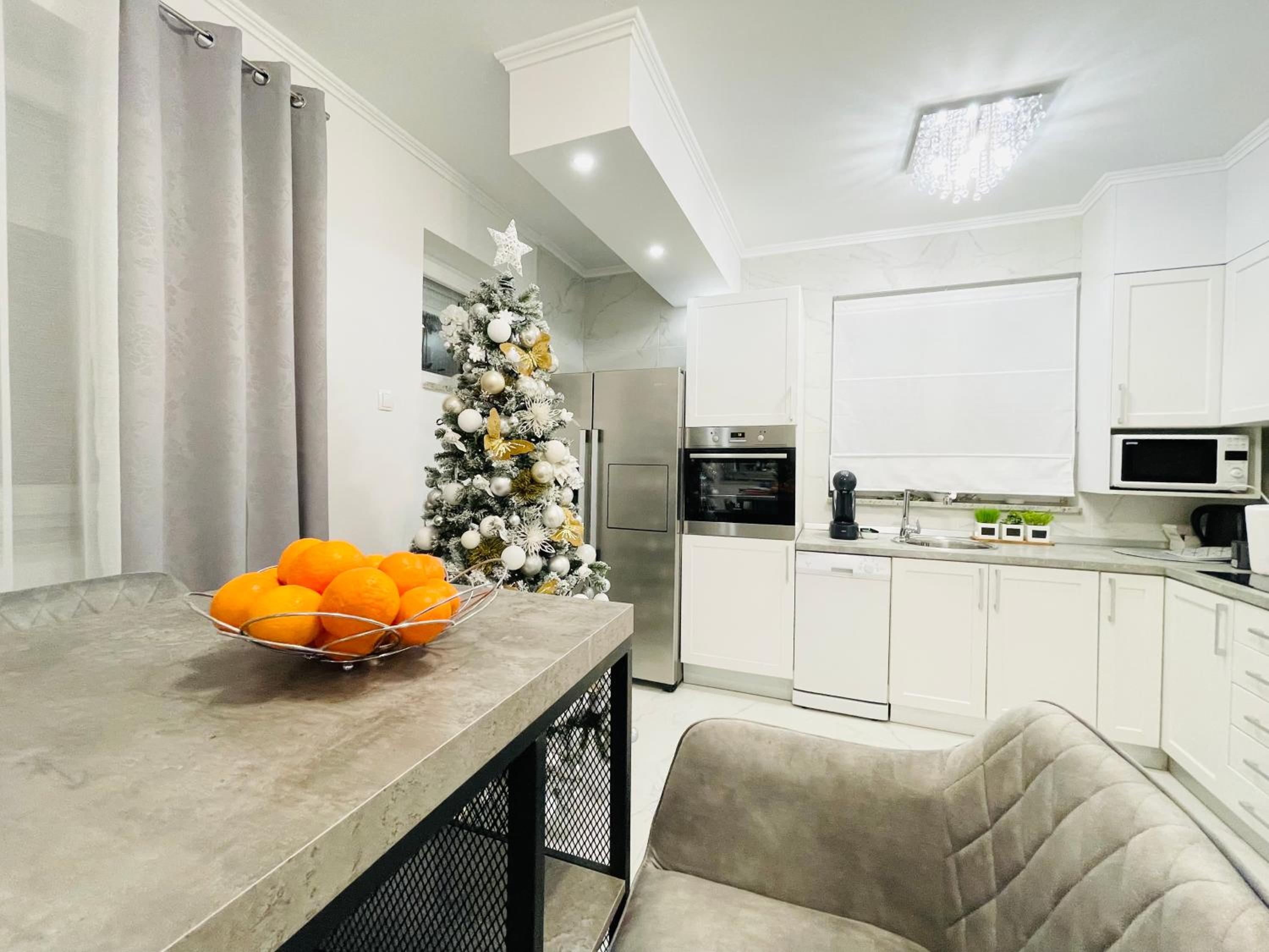 One-Bedroom Apartment - Photo 43