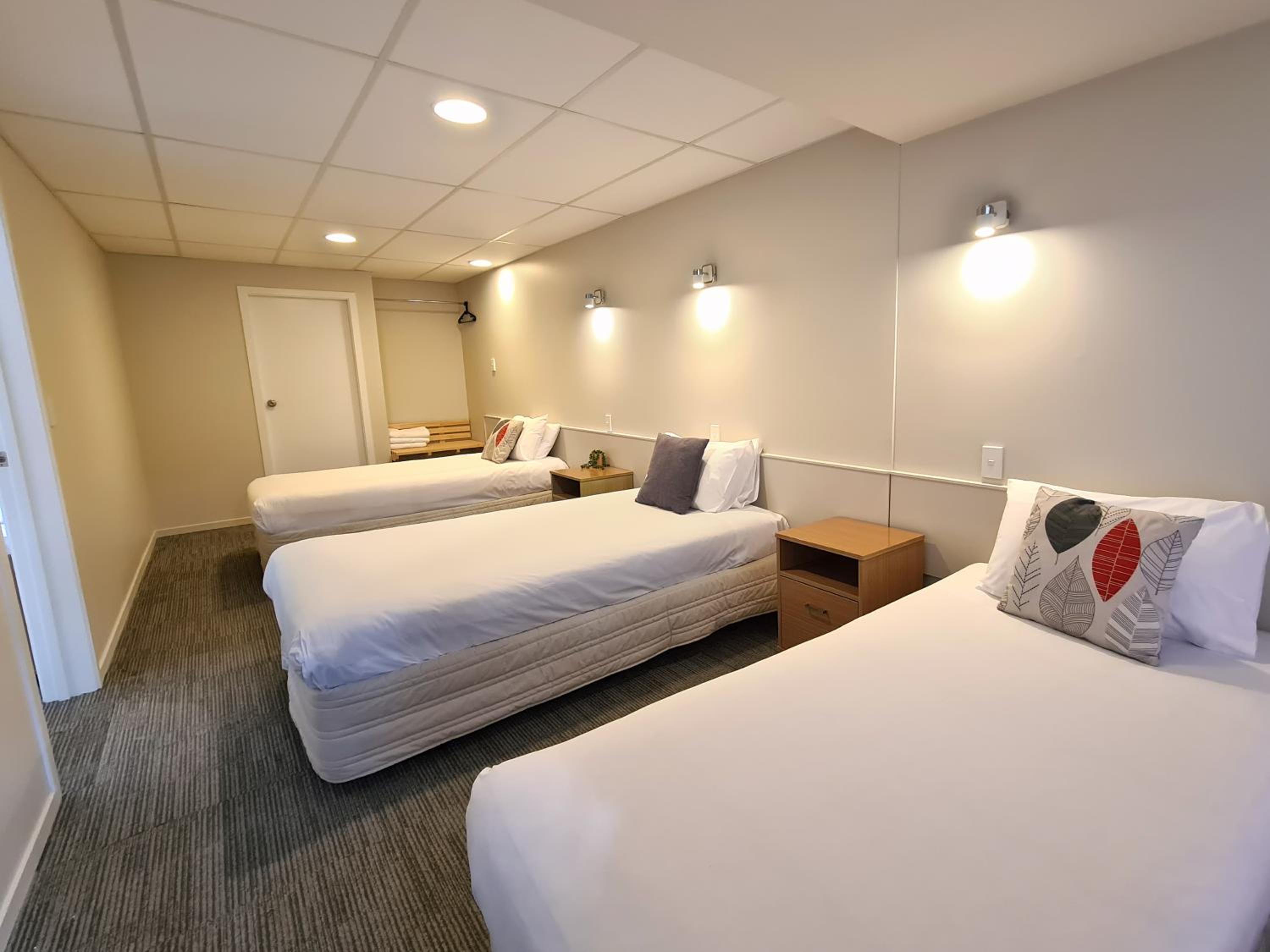 Deluxe Family Suite