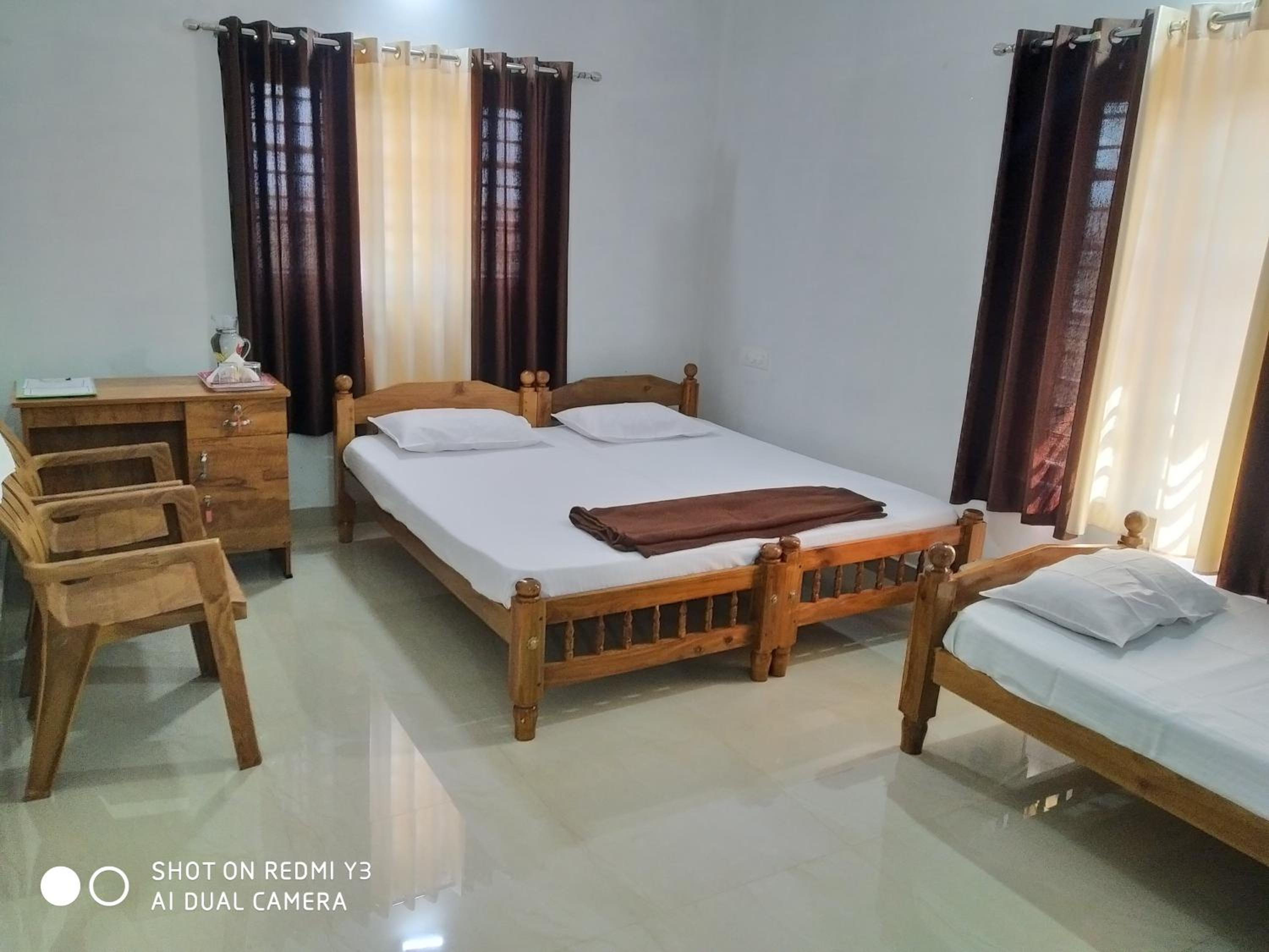 Deluxe Triple Room photo 3